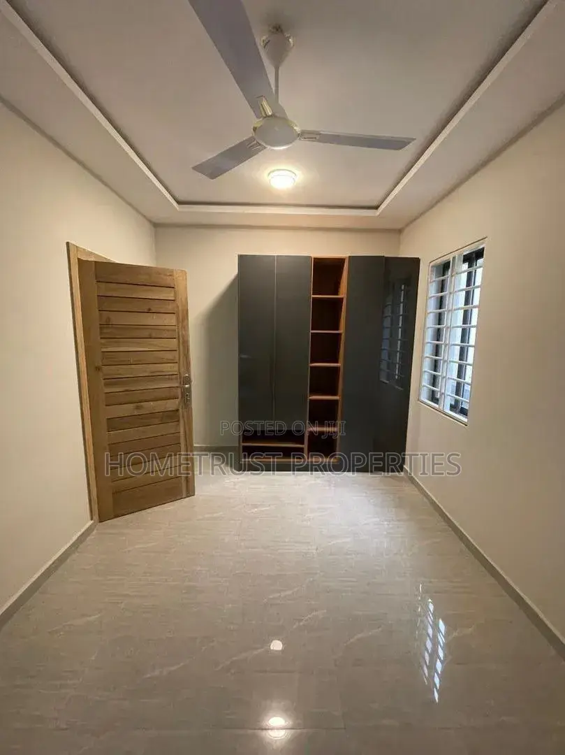 4bdrm Duplex in Dome Atomic Down, Kwabenya for sale