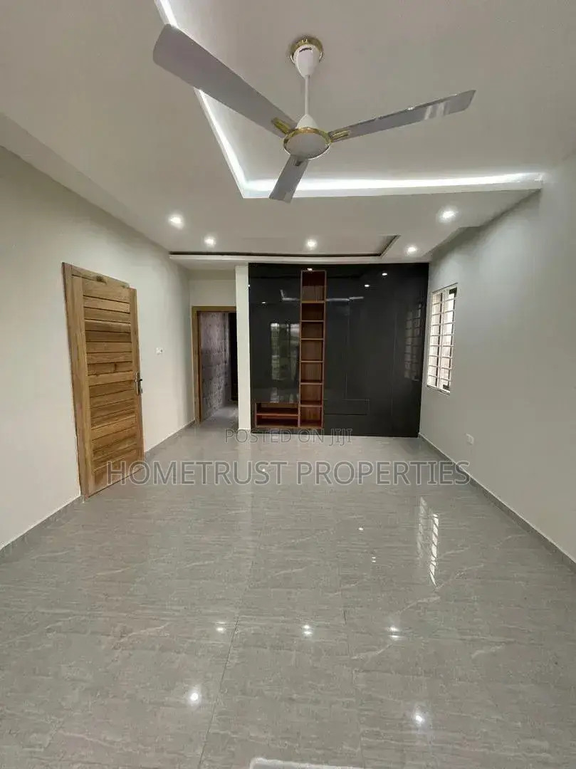 4bdrm Duplex in Dome Atomic Down, Kwabenya for sale