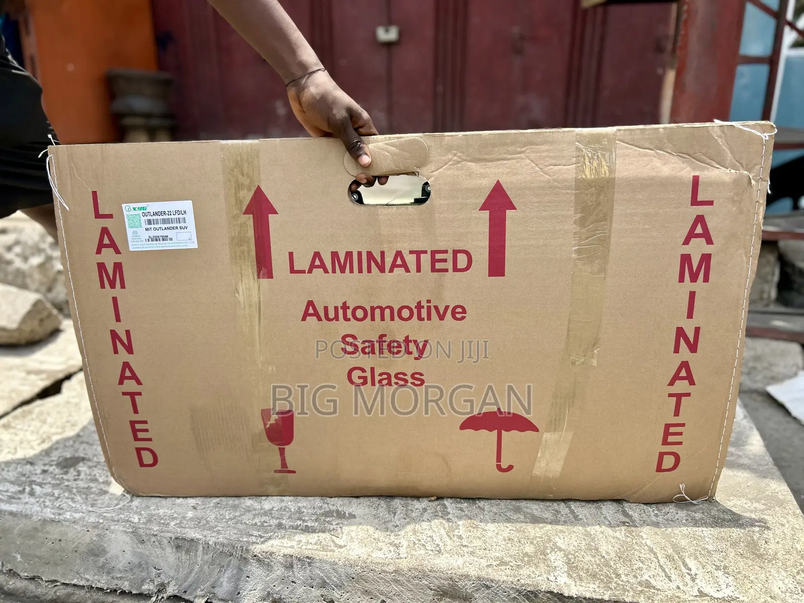 Mitsubishi Outlander Door Glass 2022-2025