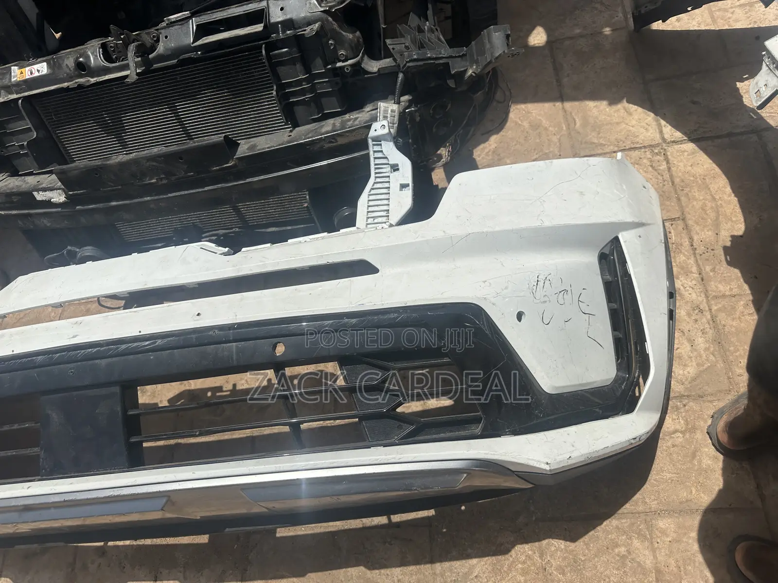 Kia Sorento 2020 Front Bumper Available