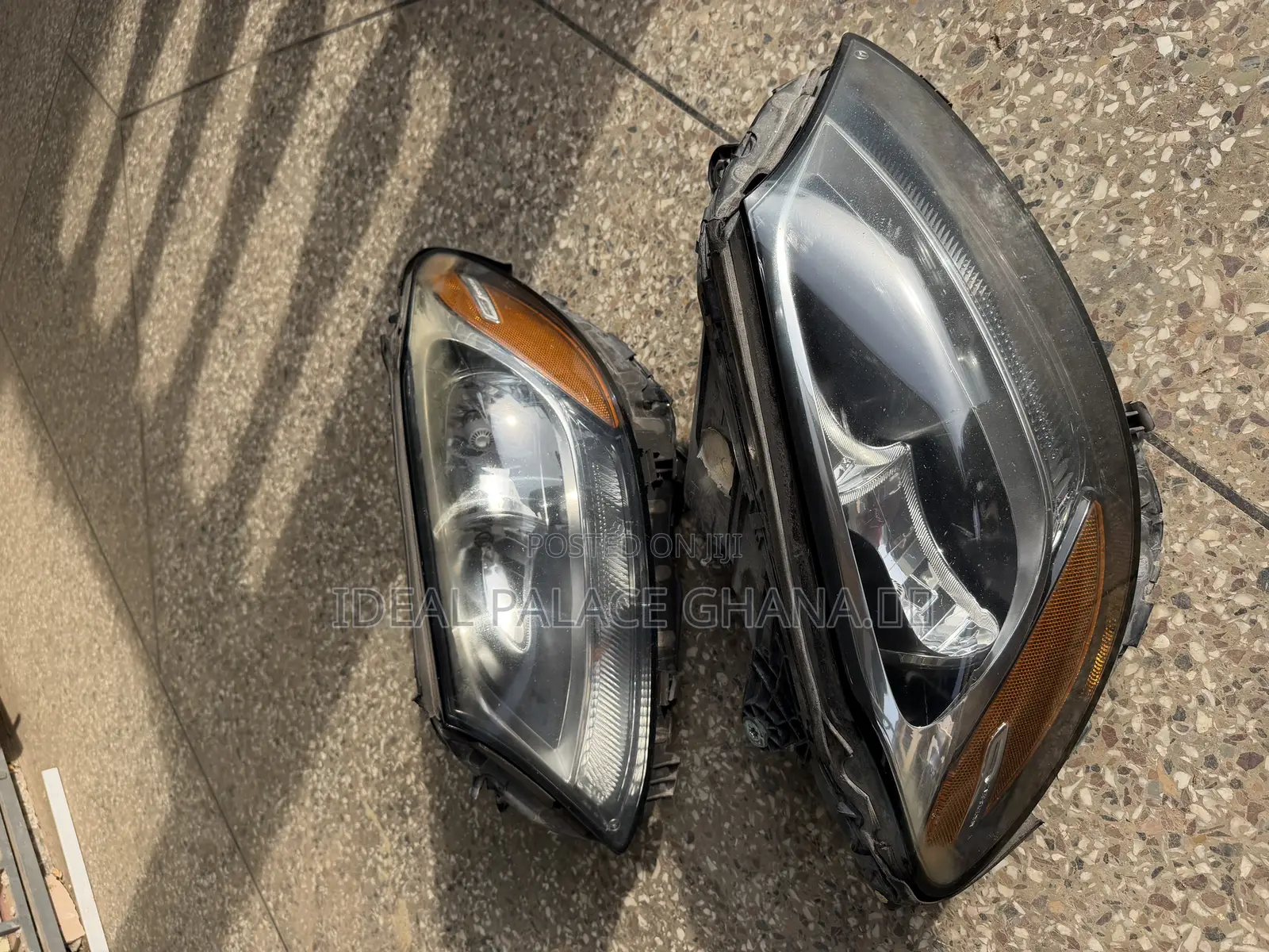 C300 ( 205 )( 2015-2018 )Orginal Home Used Headlight