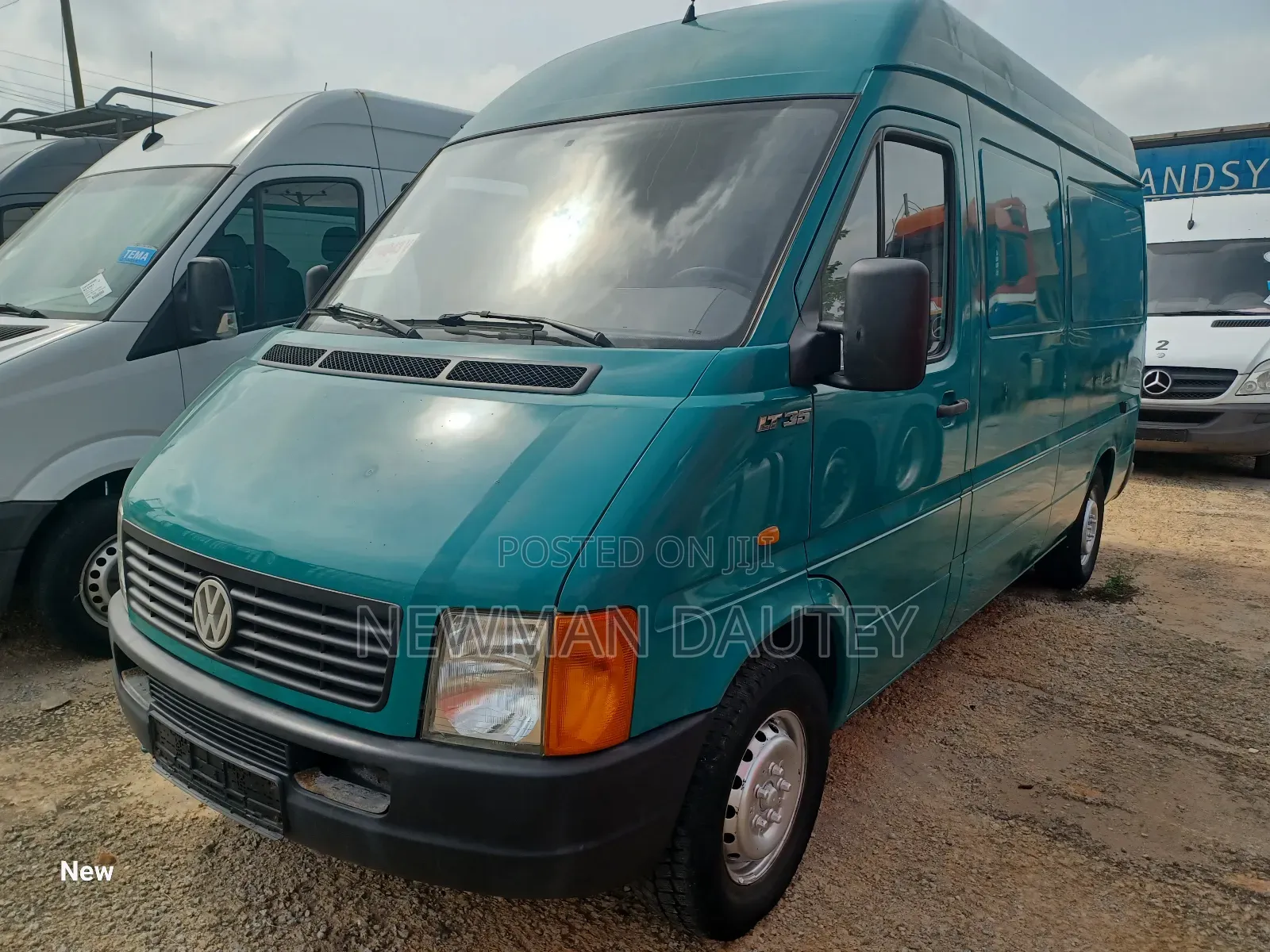 Volkswagen LT 2000 Green