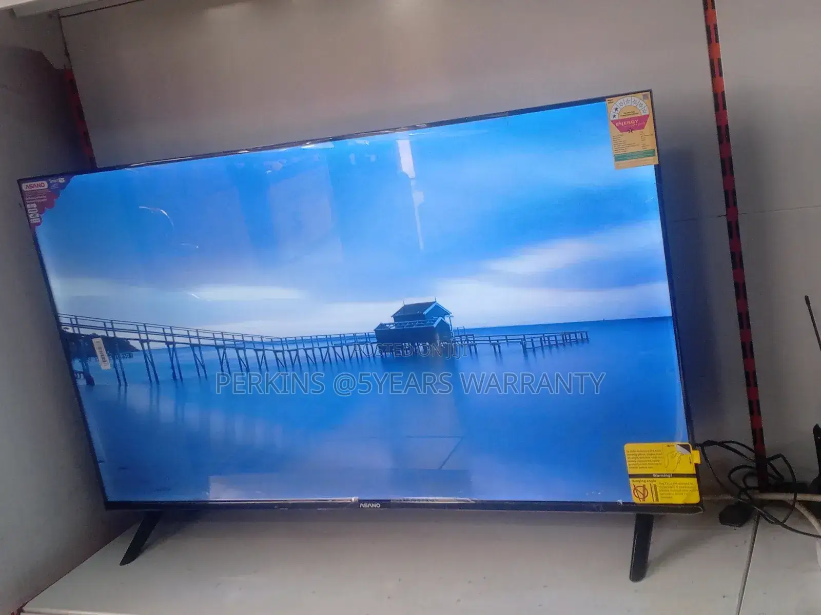 Asano Vivid Screen 50" Smart Television