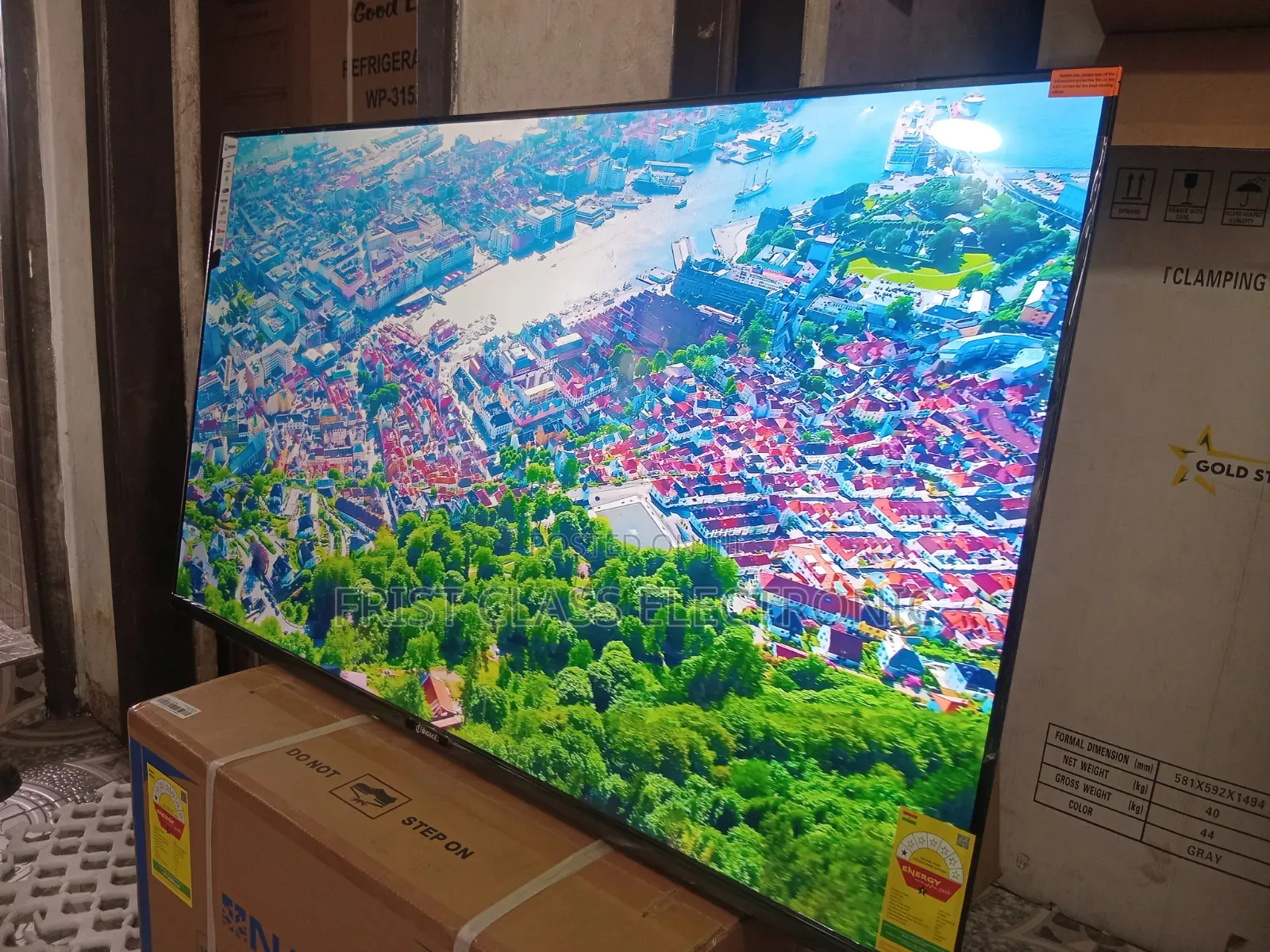 Sigma 55 Uhd Tv Pull, Tv That Holds Your Gaze