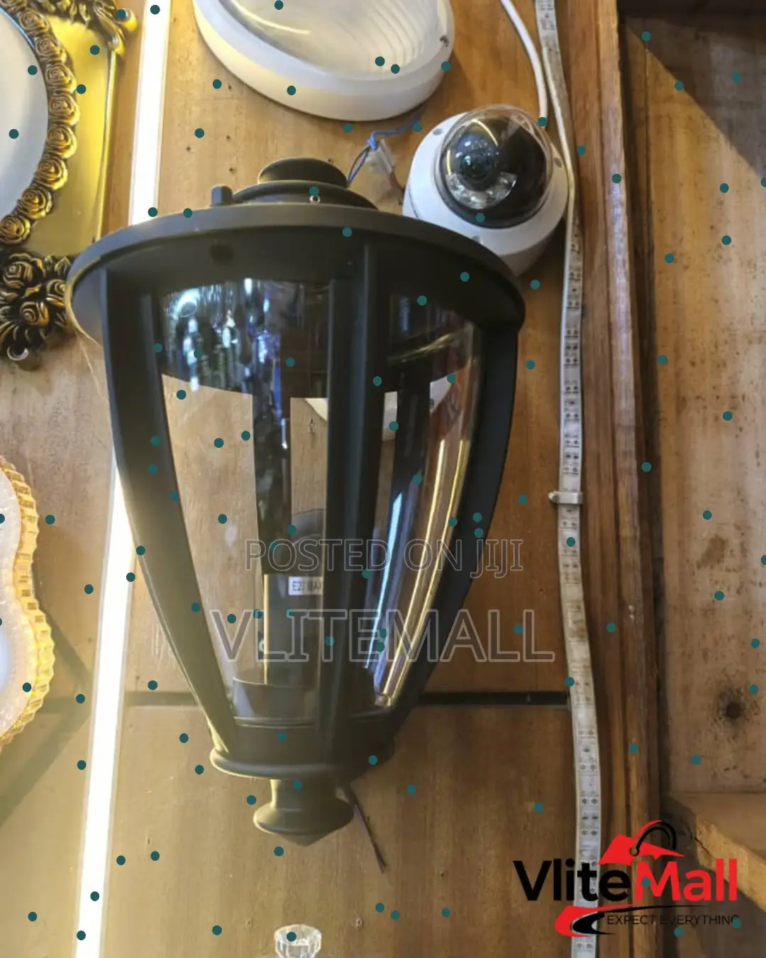 Aluminum Outdoor Wall Lantern