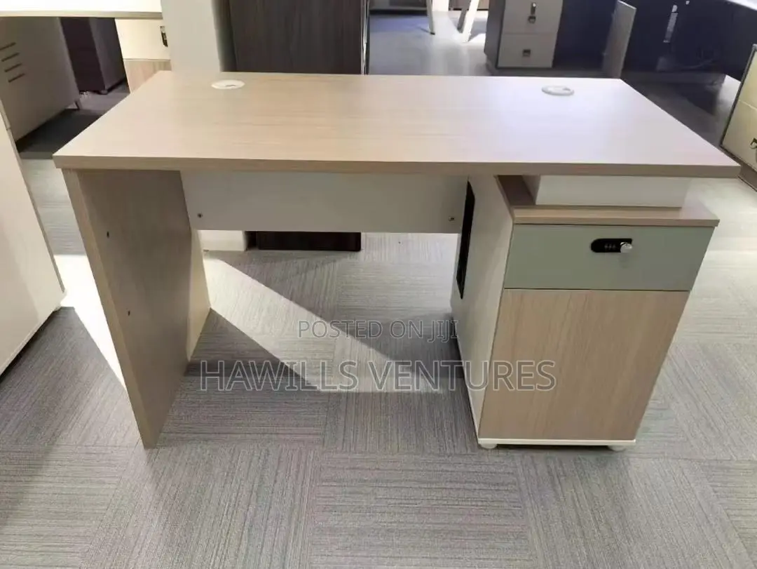 Horizon Series Single Pedestal Executive Desk