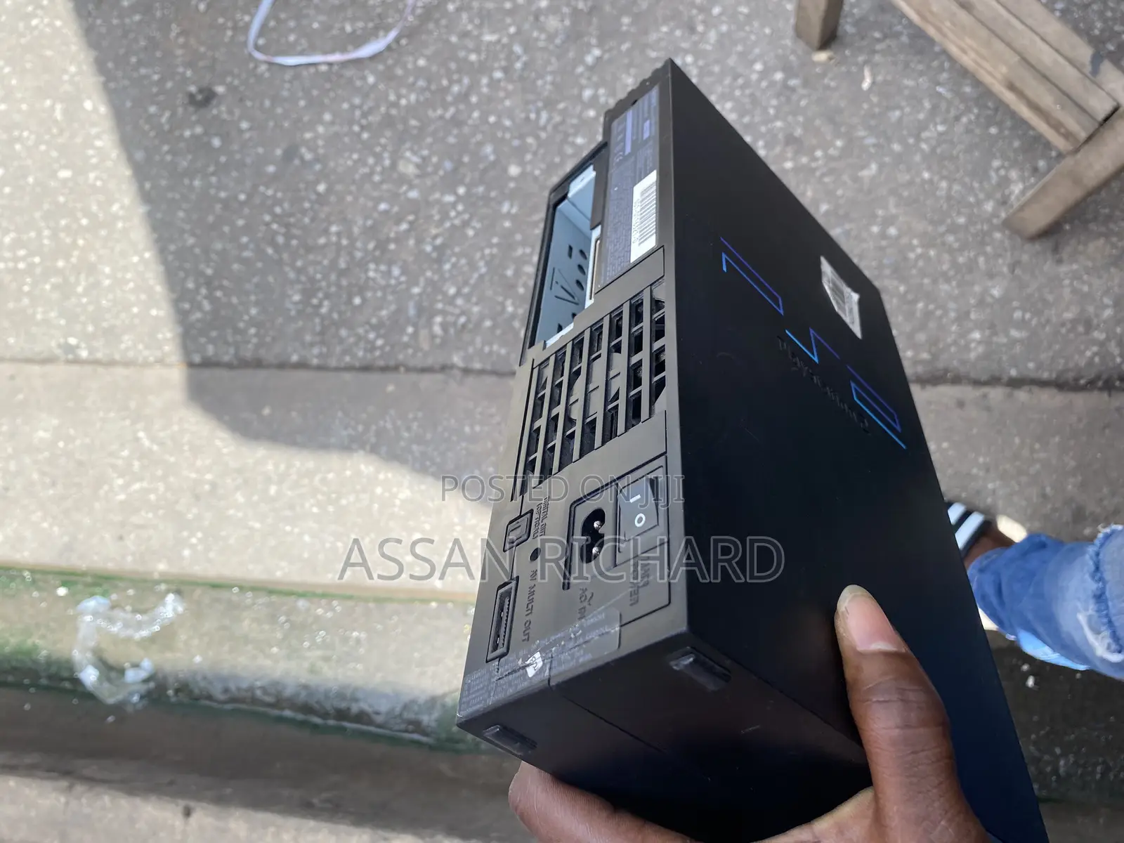 Playstation 2 Available on the Low Price.