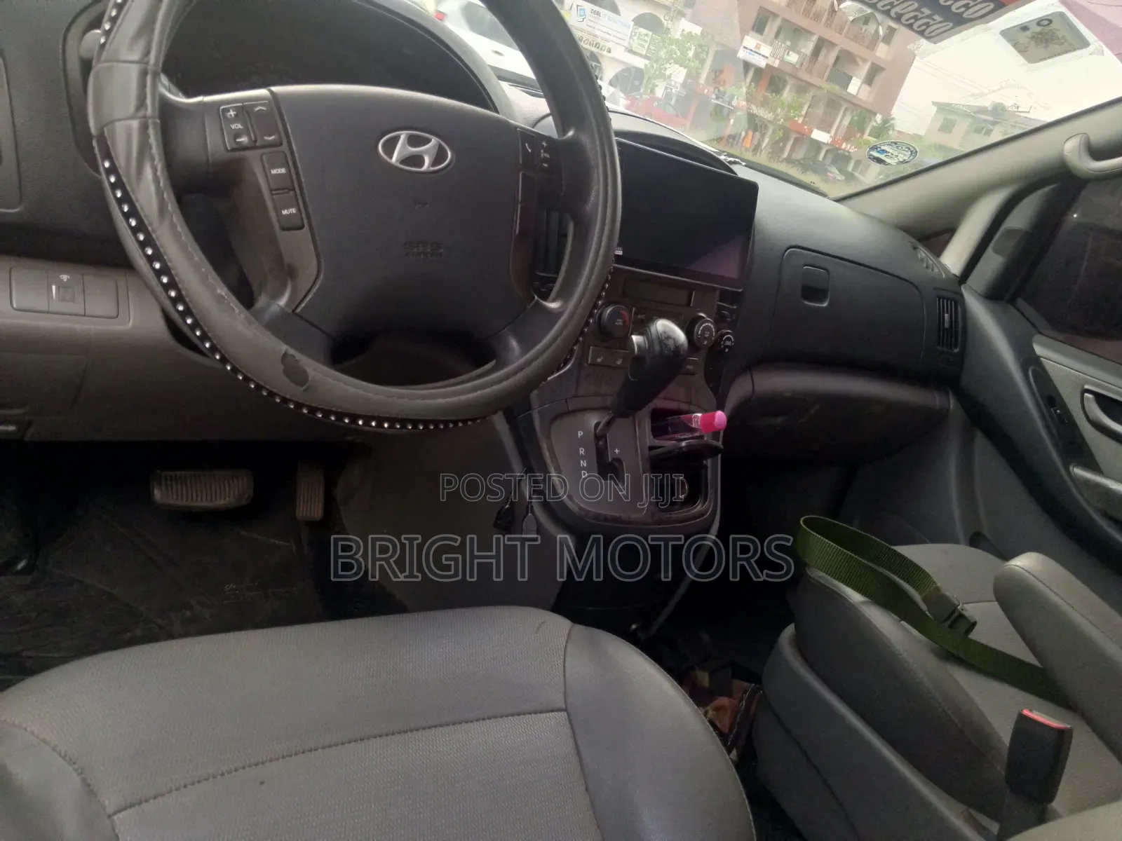 Hyundai Starex 2010 Grey
