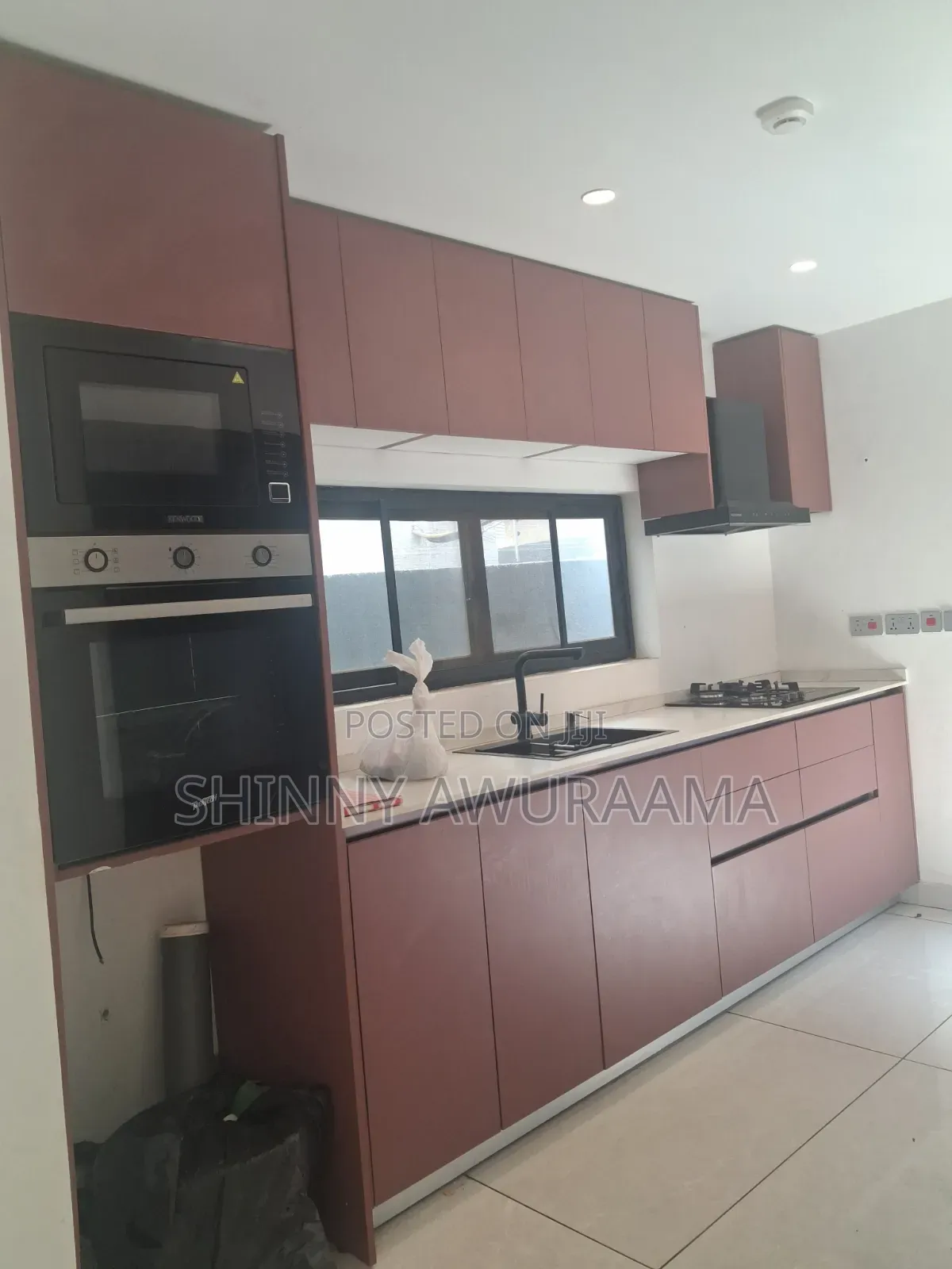 3bdrm House in School Junction for sale