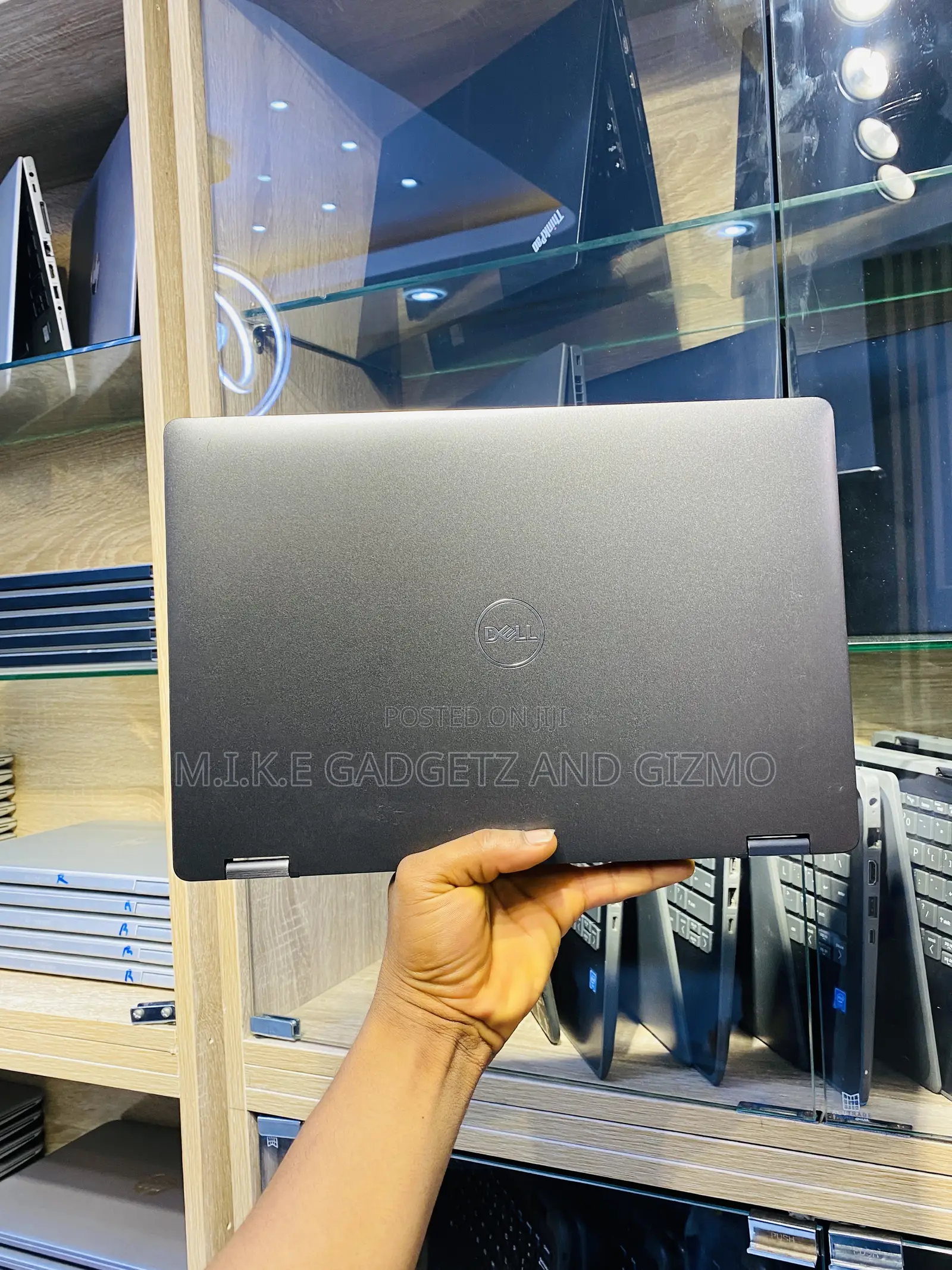 Laptop Dell Latitude 5300 8GB Intel Core i7 SSD 256GB