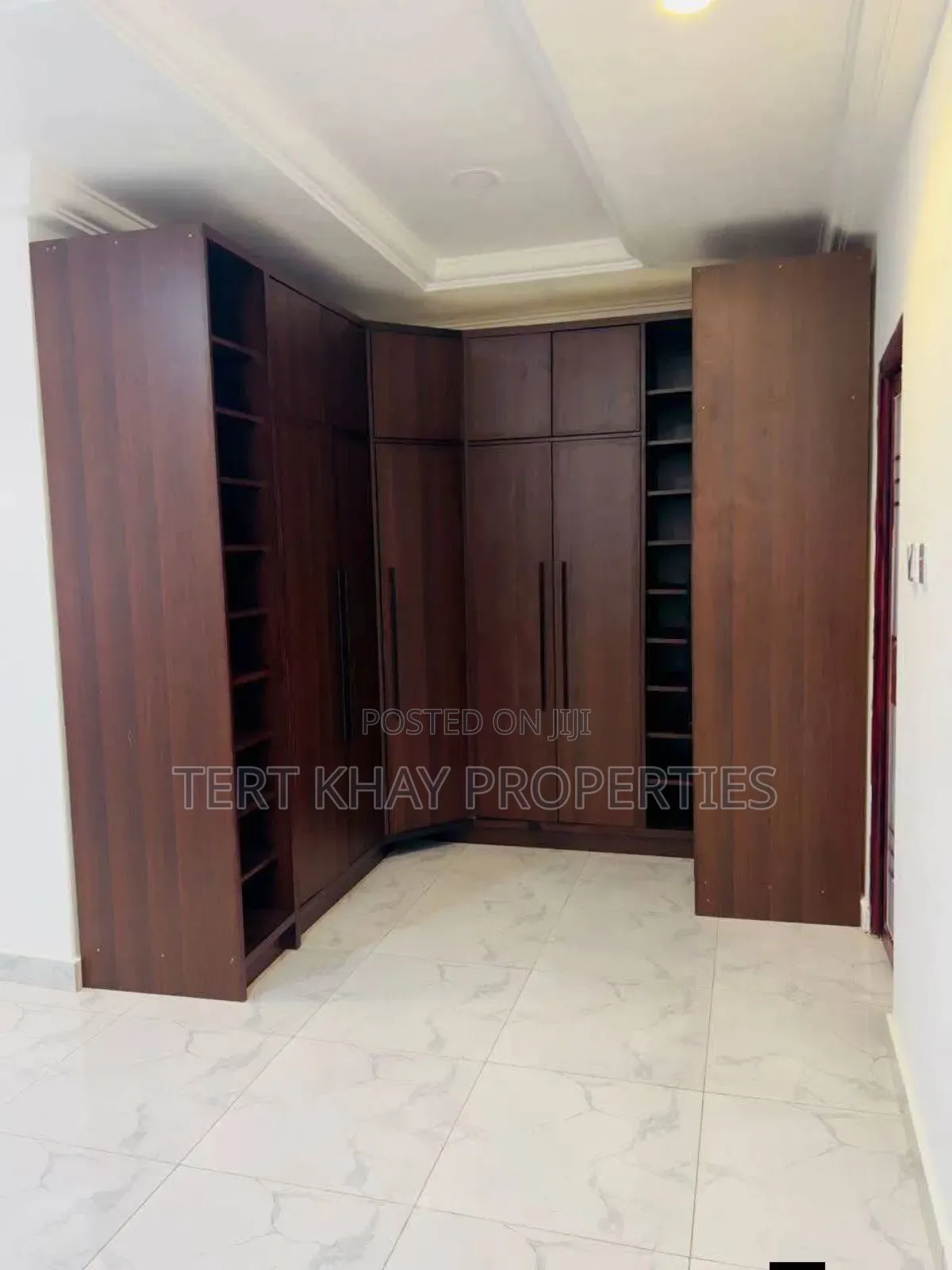 4bdrm House in Kokrobitey, Accra Metropolitan for sale