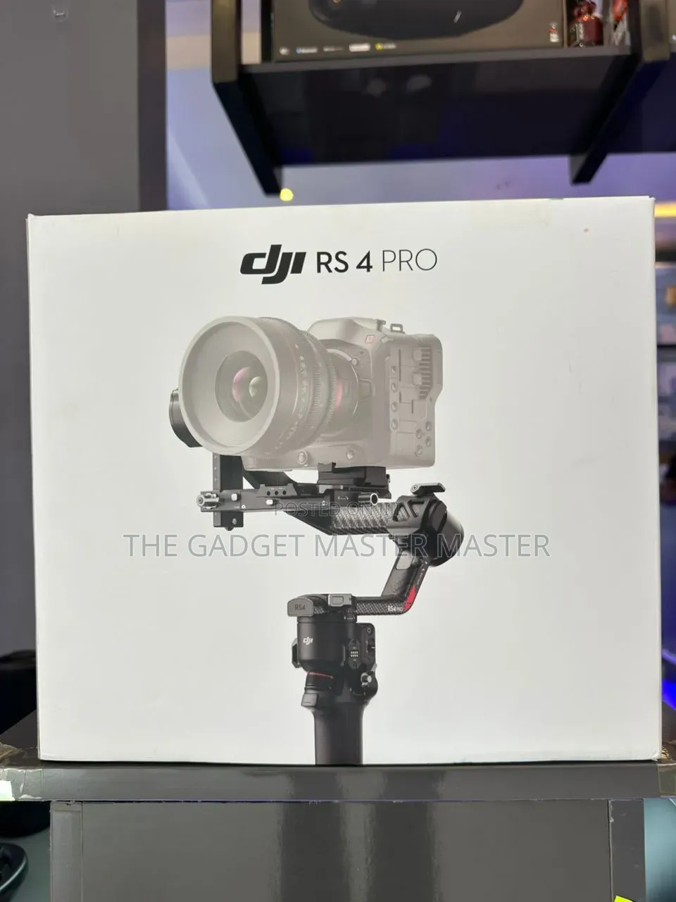 Dji Rs 4 Pro Professional 3-Axis Camera Stabilizer