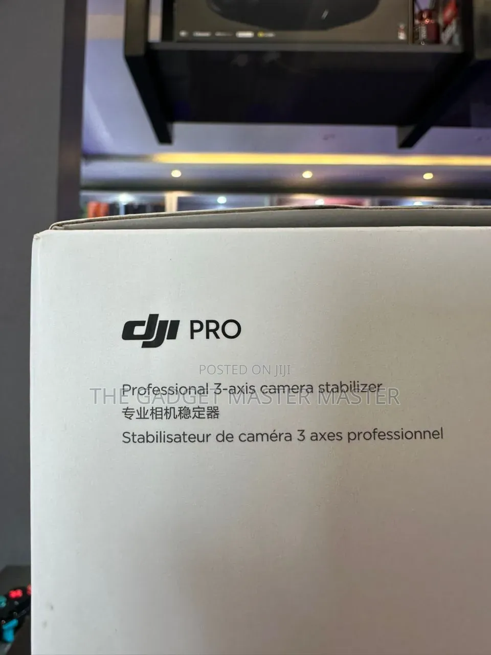 Dji Rs 4 Pro Professional 3-Axis Camera Stabilizer