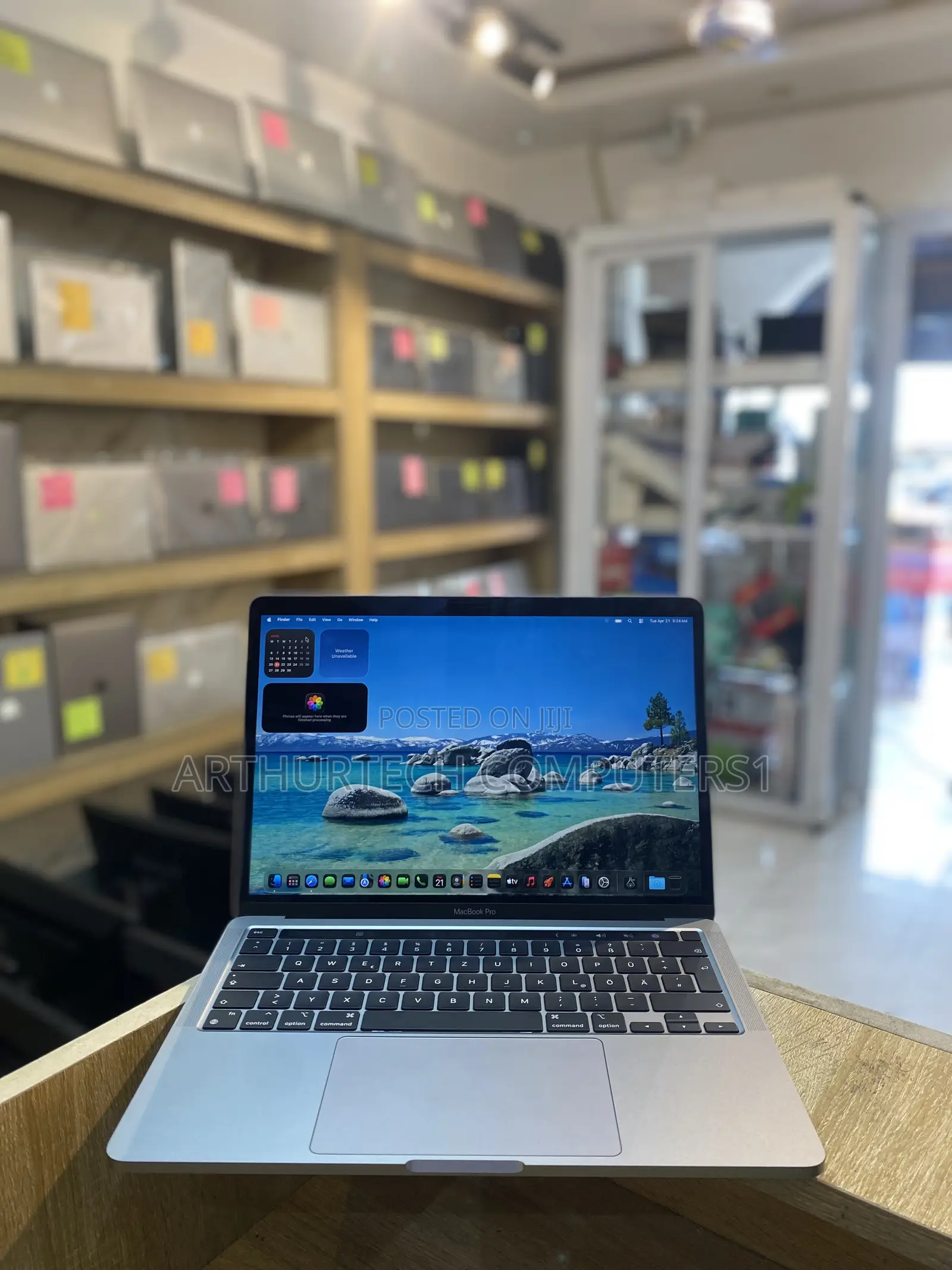 Laptop Apple MacBook Pro 2020 8GB Apple M1 SSD 256GB