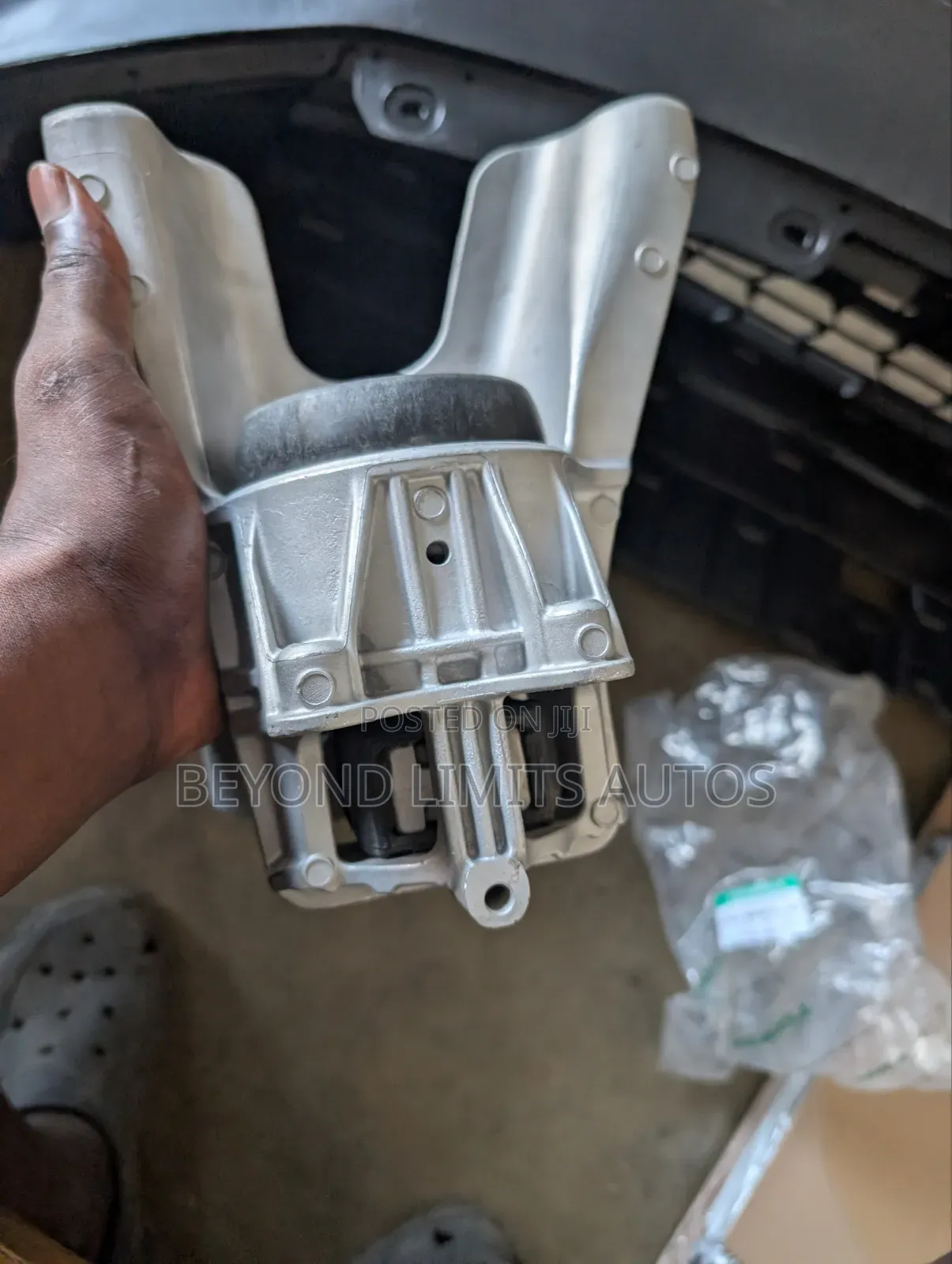 Honda Civic 2022,2023,2024,2025 Engine Seat / Engine Mount