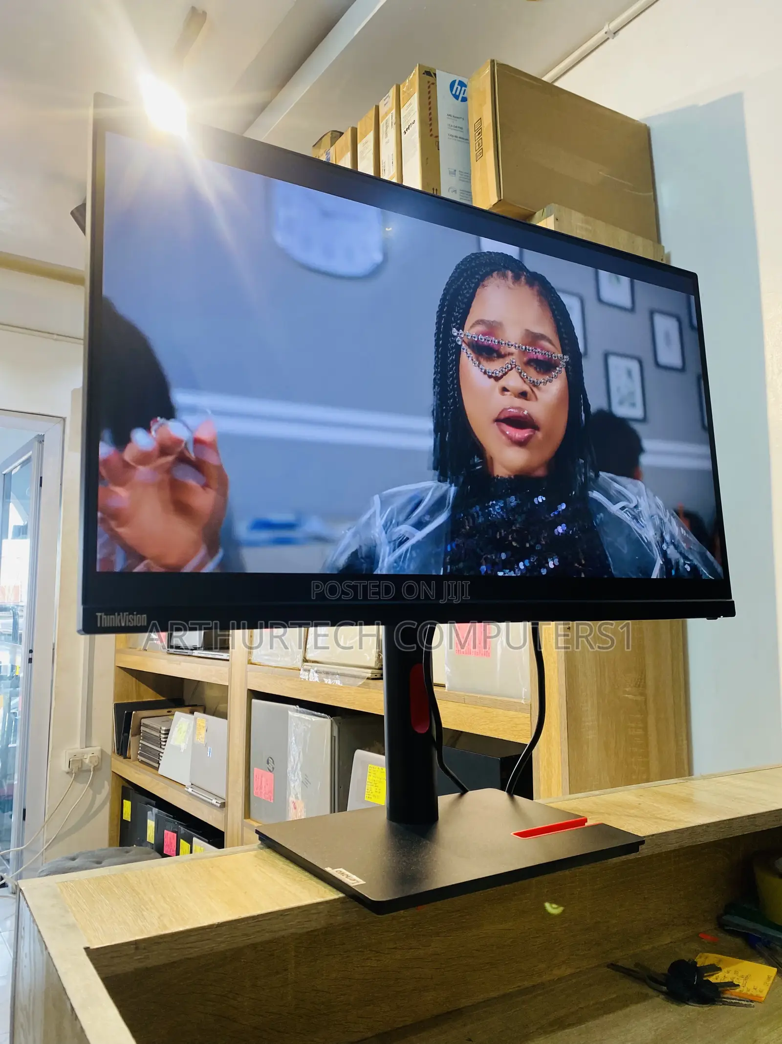 Lenovo Thinkvision Monitor