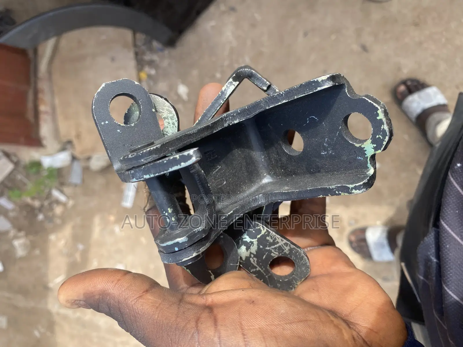 Honda CRV 2023 2024 2025 Door Inches