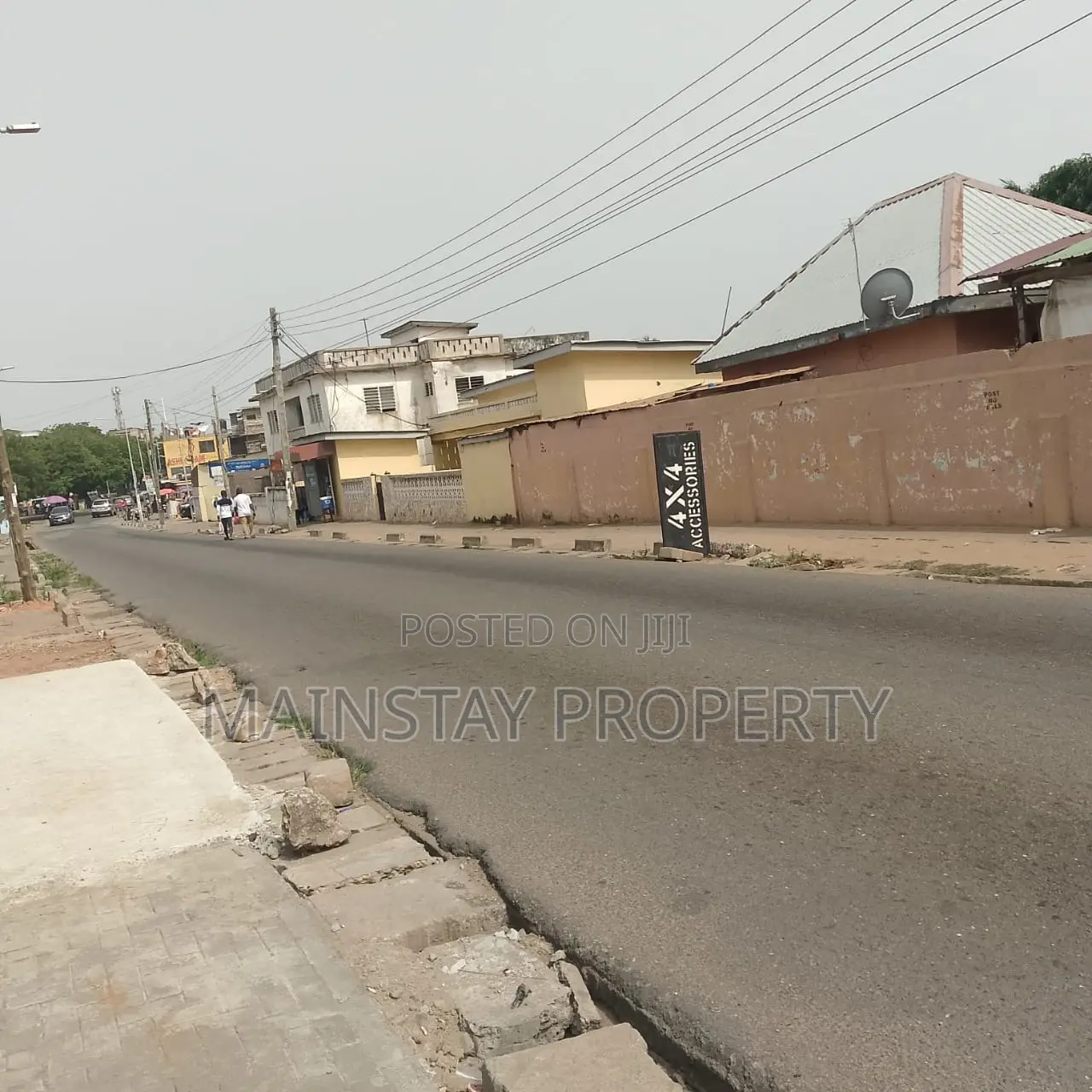 0.13 Acre Property With an Old Building for Sale