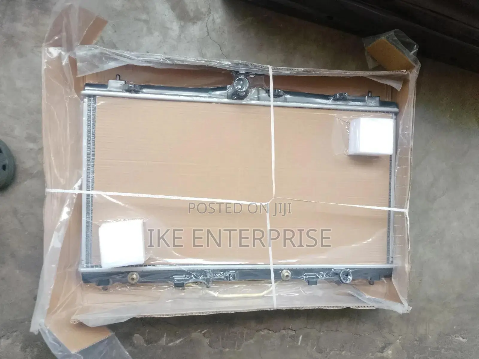 Toyota Camry Radiator Water Tank 2012,2013,2014