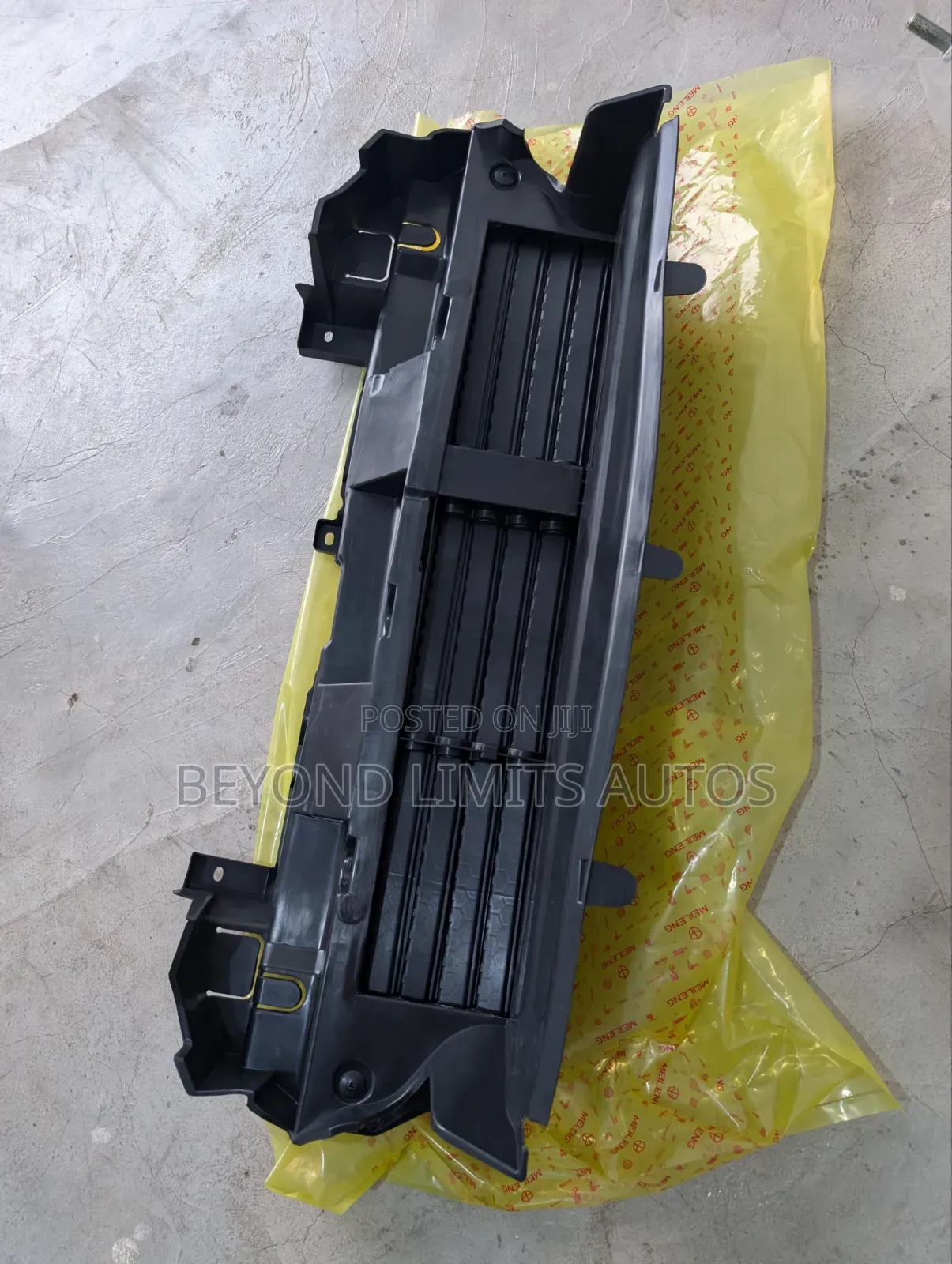 Honda Cr-v CRV 2017,2018,2019,2020,2021,2022 Shutter Grille With Motor
