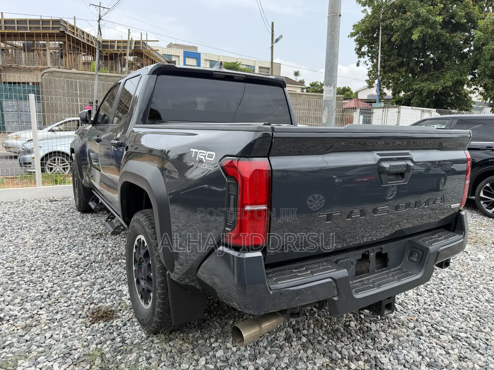 Toyota Tacoma SR5 Double Cab 5' Bed AT 2024 Gray