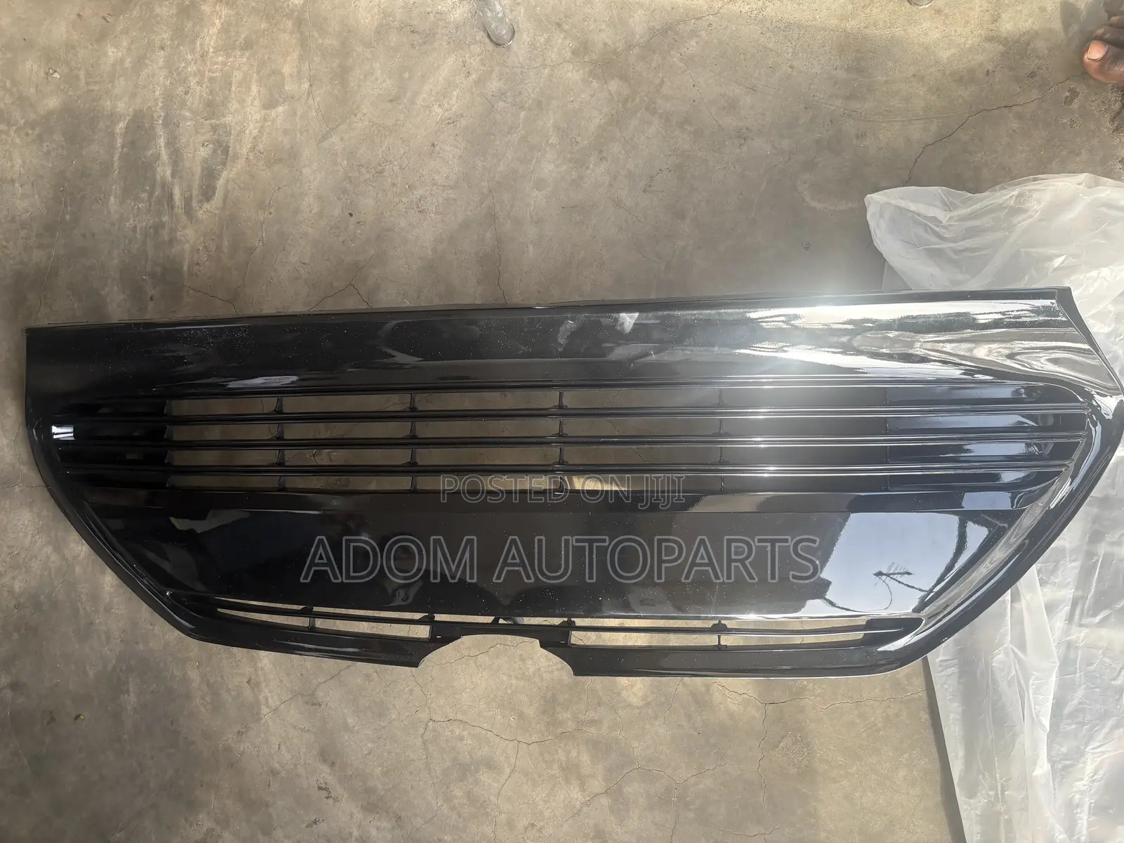Toyota Corolla Bumper Grill Shell 2017 2018 Le