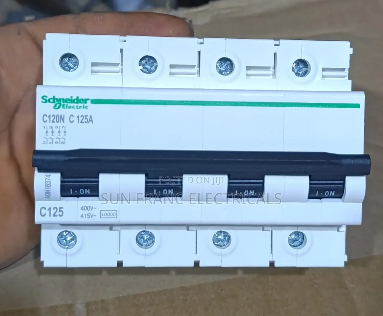 125amps 4pole MCB Breaker