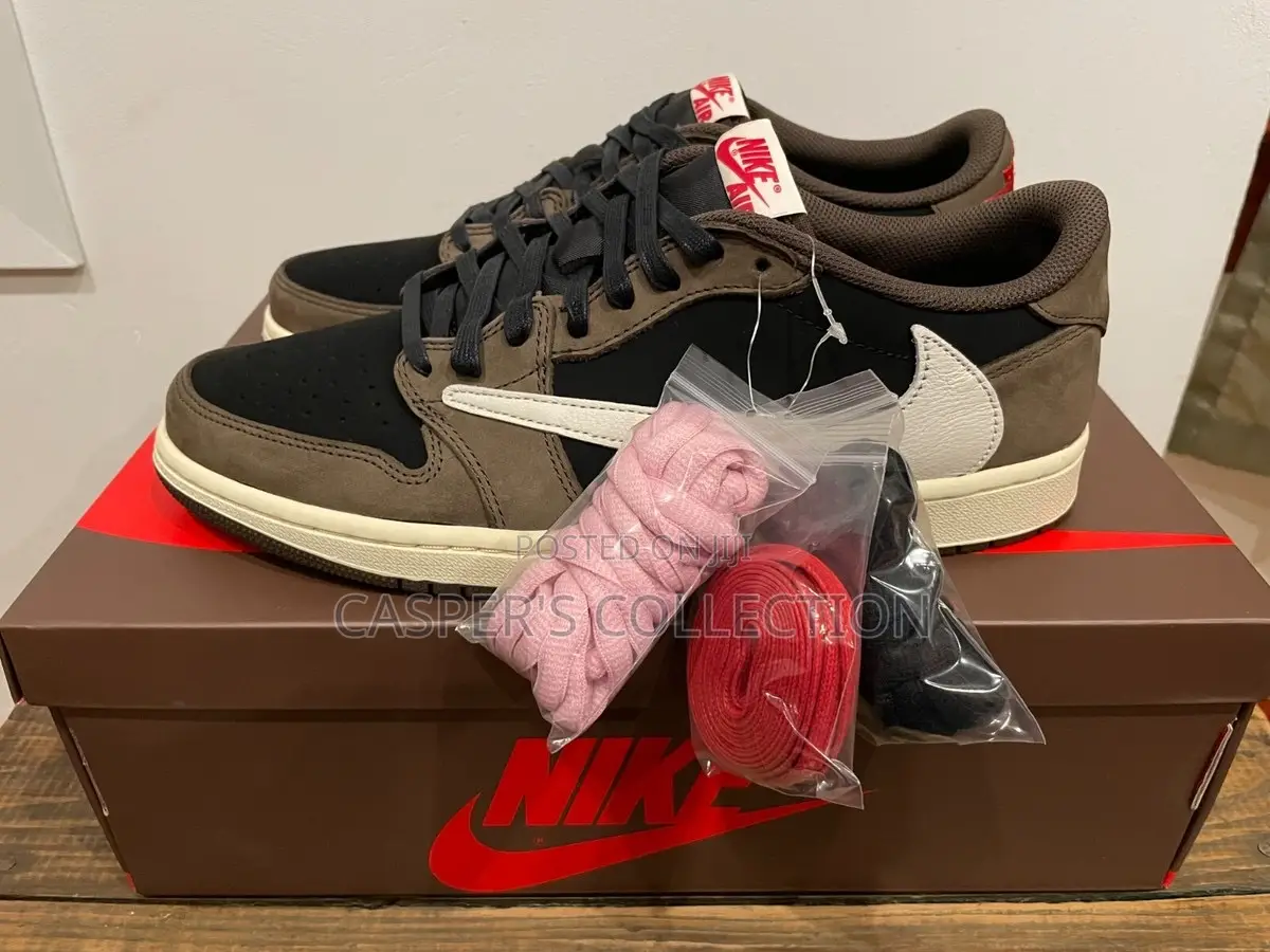 Jordan 1 Retro Low Og Sp Travis Scott "Mocha"