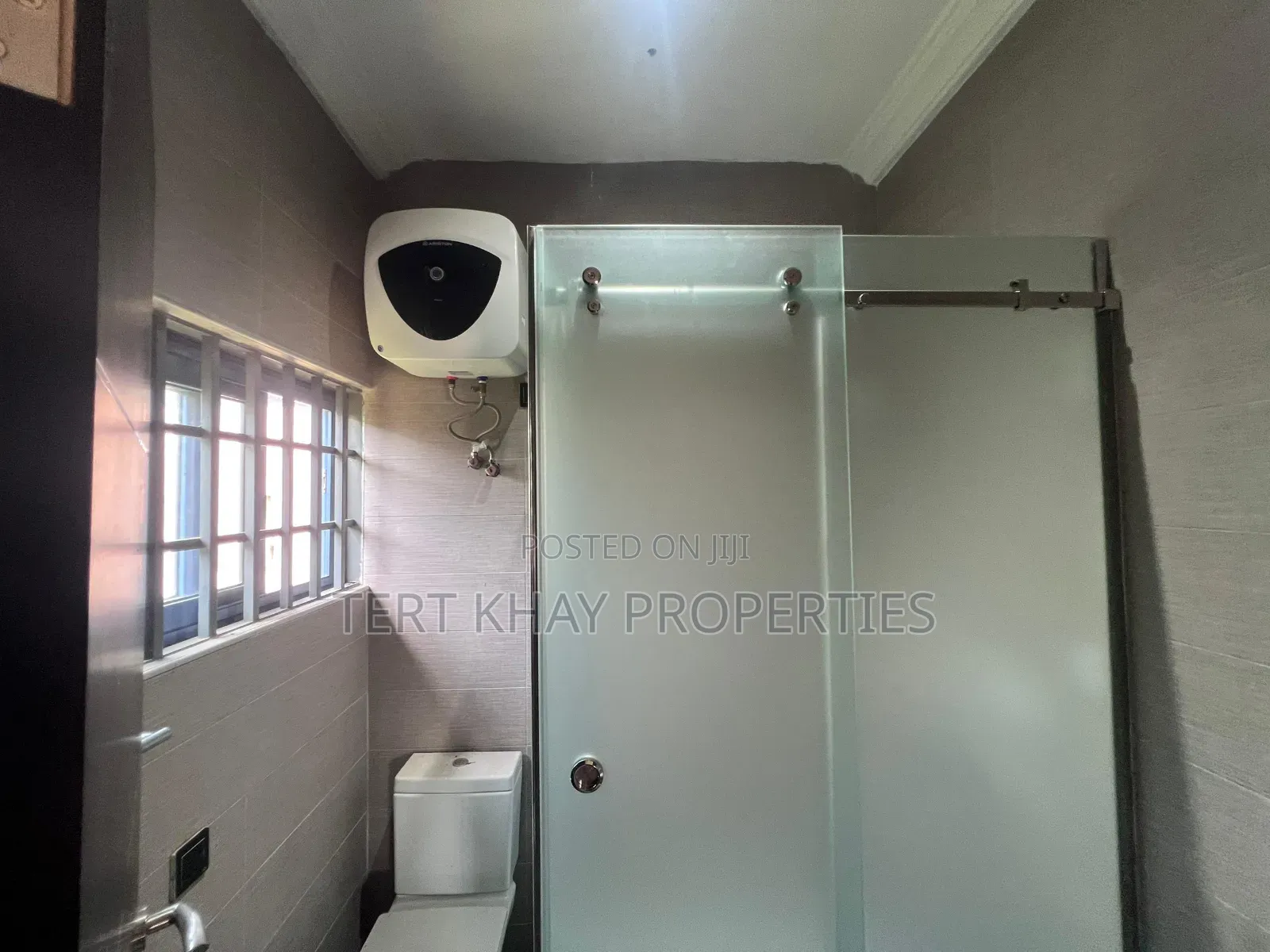 3bdrm House in Kokrobitey, Accra Metropolitan for sale