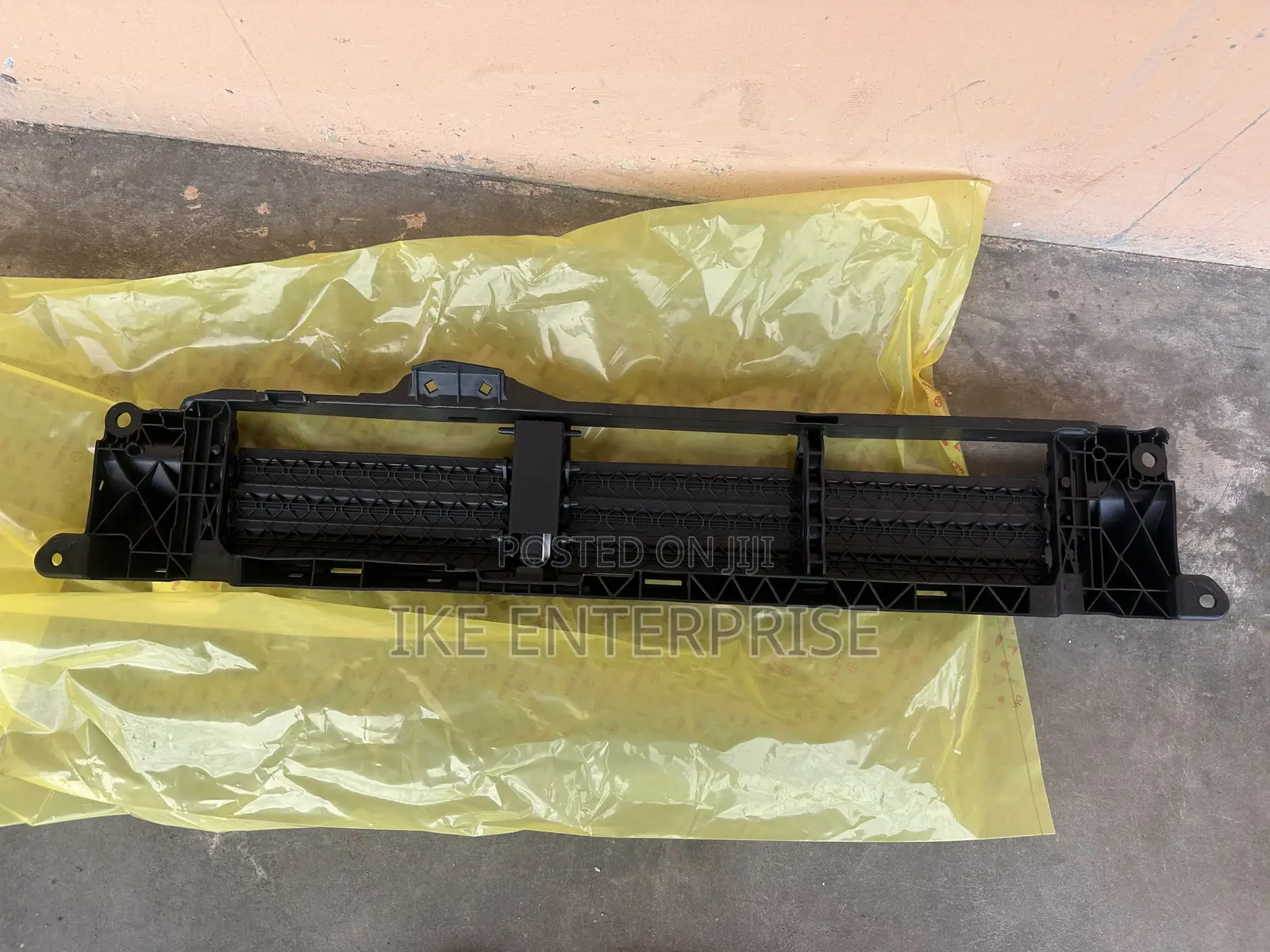 Honda CRV Shutter Grille 2023,2024,2025