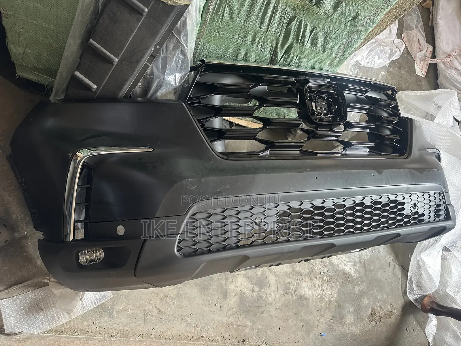 Honda Pilot Complete Front Bumper 2023,2024,2025