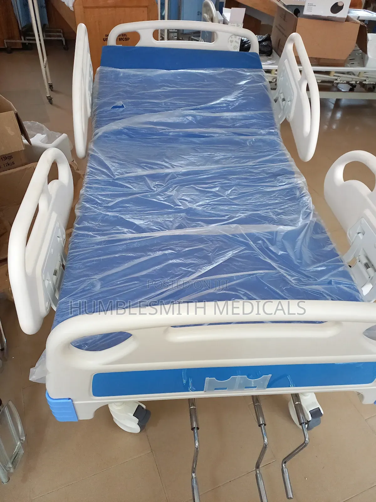 Hospital Bed 3 Cranks (New Type)