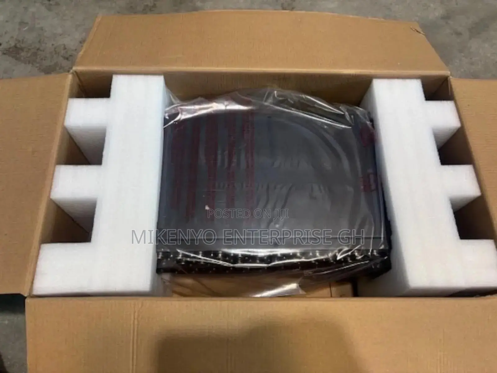 Midas Dl32 32-input Digital Stage Box