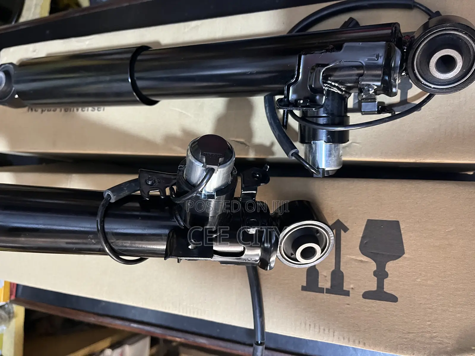 Lexus Rx 350 2018-2023 Rear or Back Shock Absorbers With Sensors
