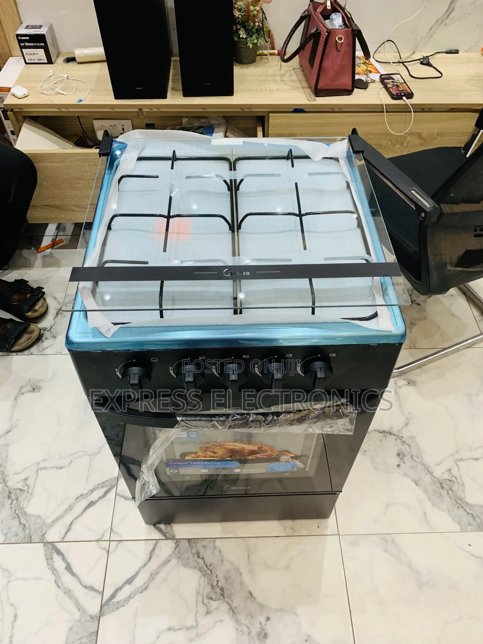 Place Your Order for Midea 4burner Gas Cooker Oven Blavk