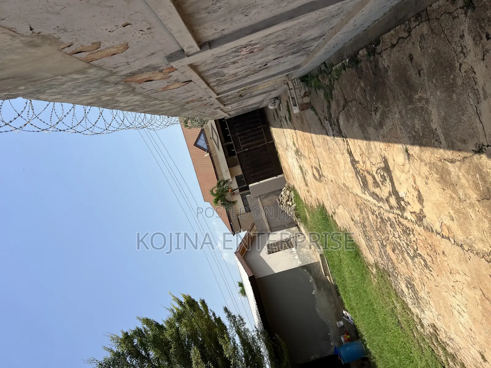 3bdrm House in Adiebeba, Kumasi Metropolitan for rent