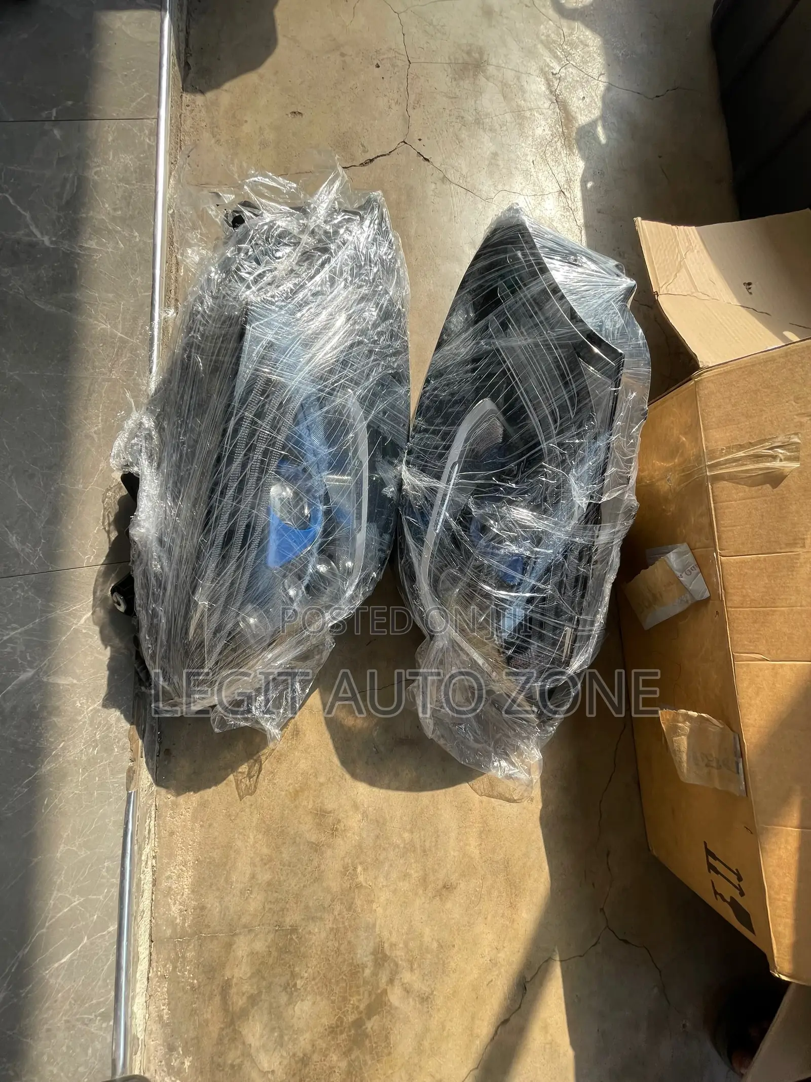 Mercedes Benz C300 2015,2016,2017,2018, Spec Headlight Available