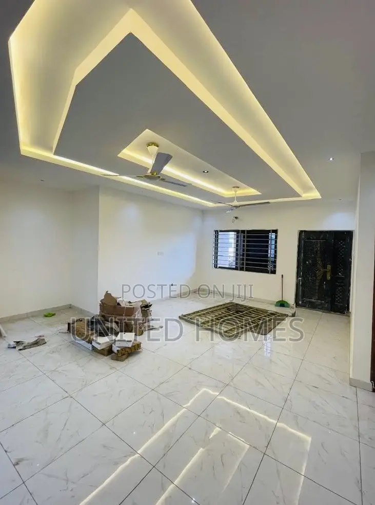 4bdrm House in Achimota for rent