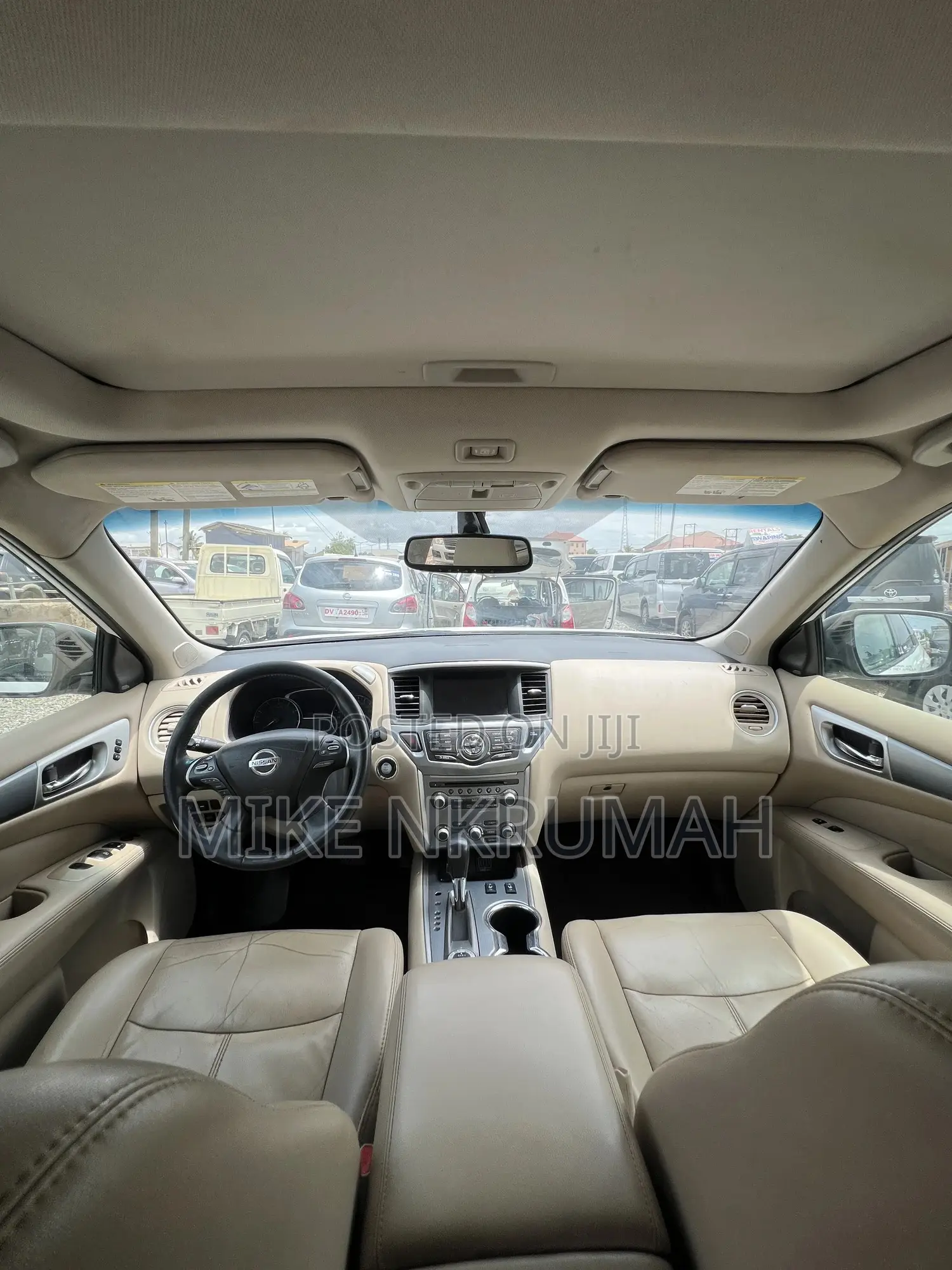 Nissan Pathfinder 2017 White