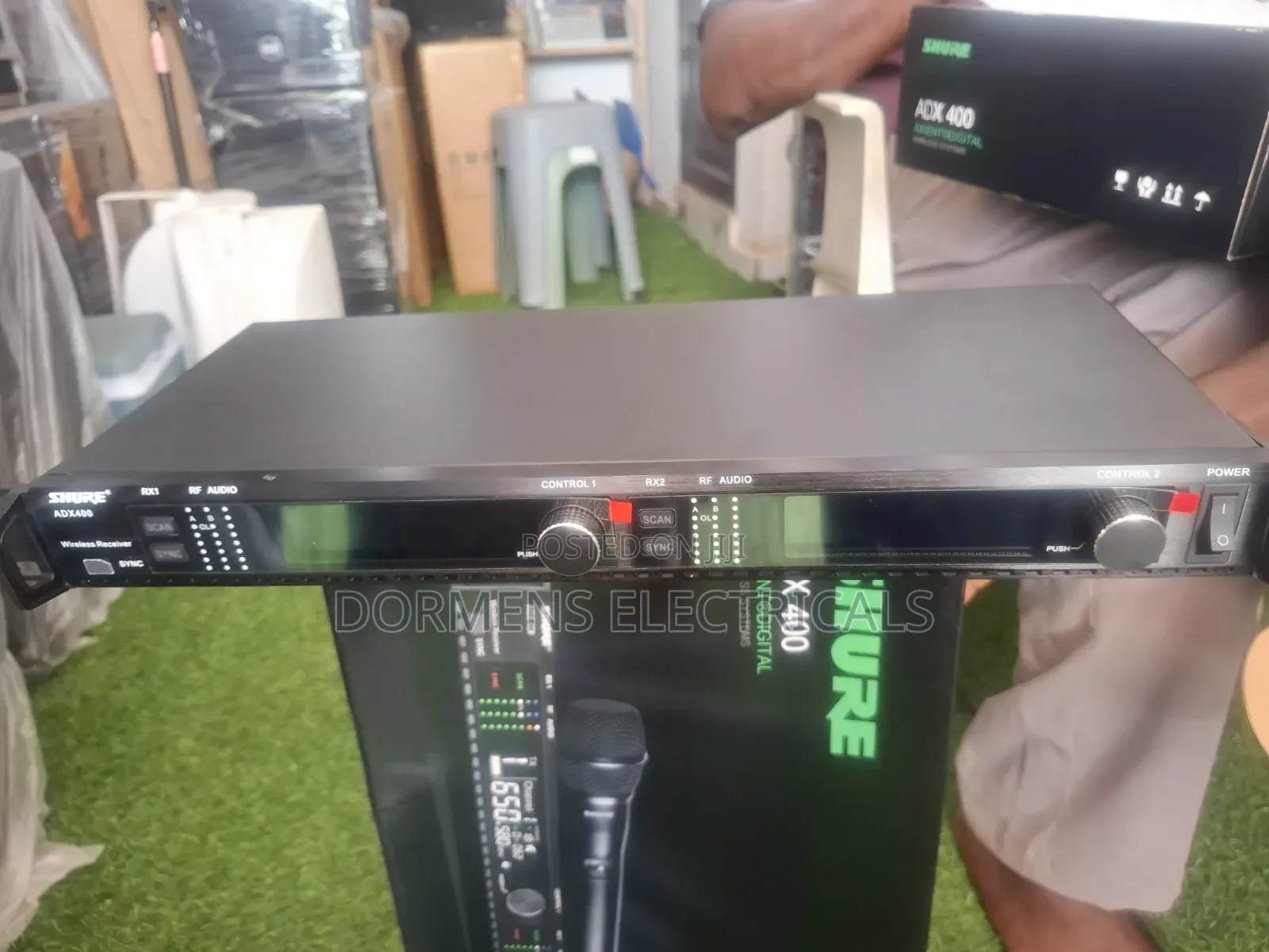 Shure Adx 400 Wireless Microphone