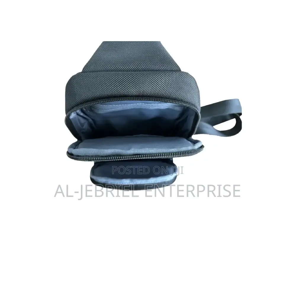 Levelo Urban Sling Bag