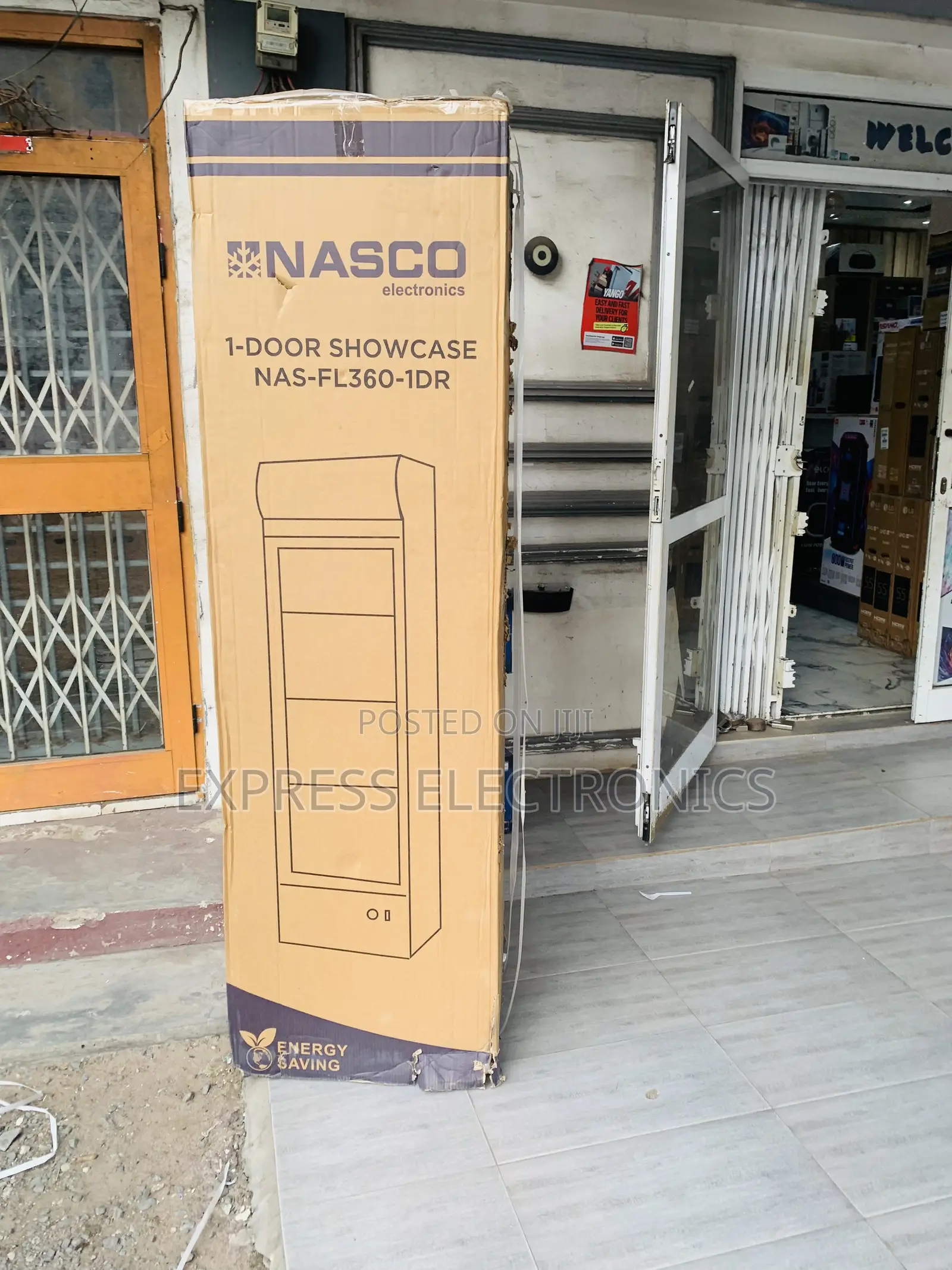 Shop From the Best Store Display Fridge Nas-Fl360-1dr In