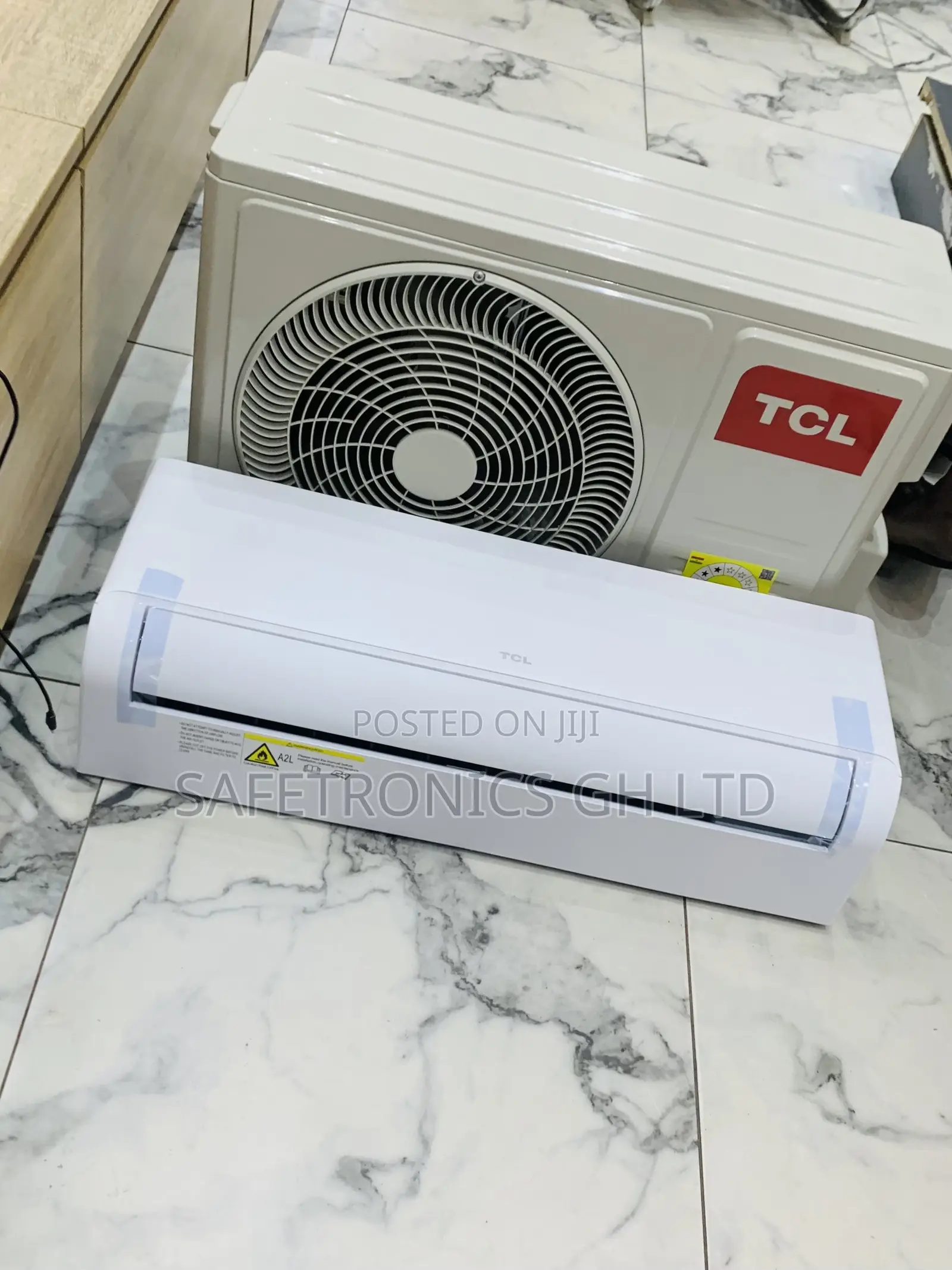 Newly Bulky TCL Ac 1.5hp R410 White