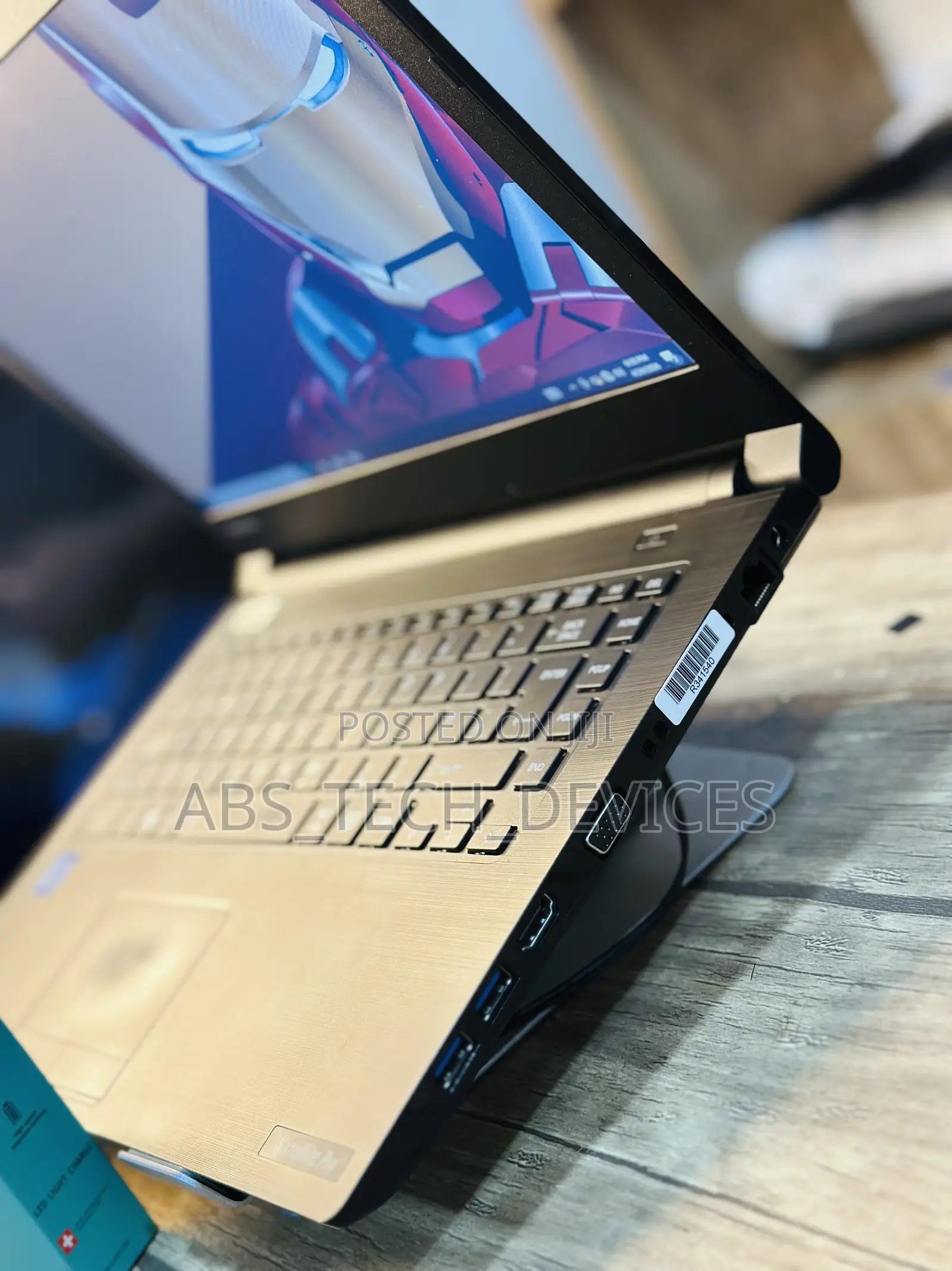 Laptop Toshiba Satellite Pro C640 8GB Intel Core i5 SSD 256GB