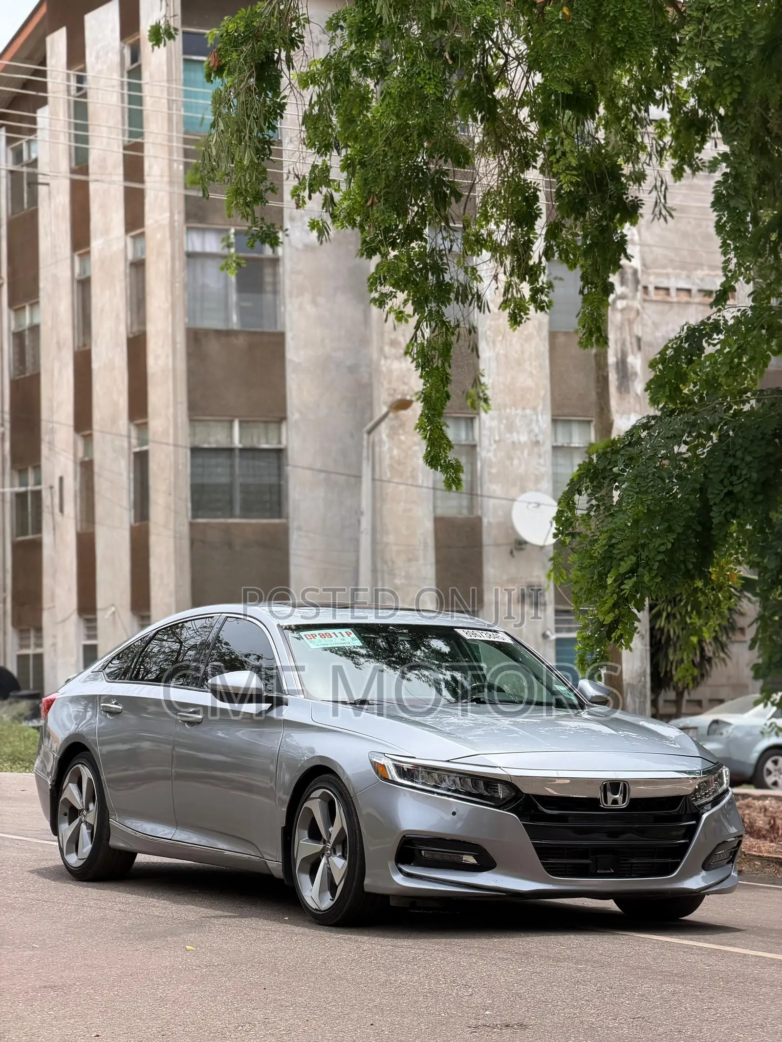 Honda Accord Touring 2.0T 2018 Silver