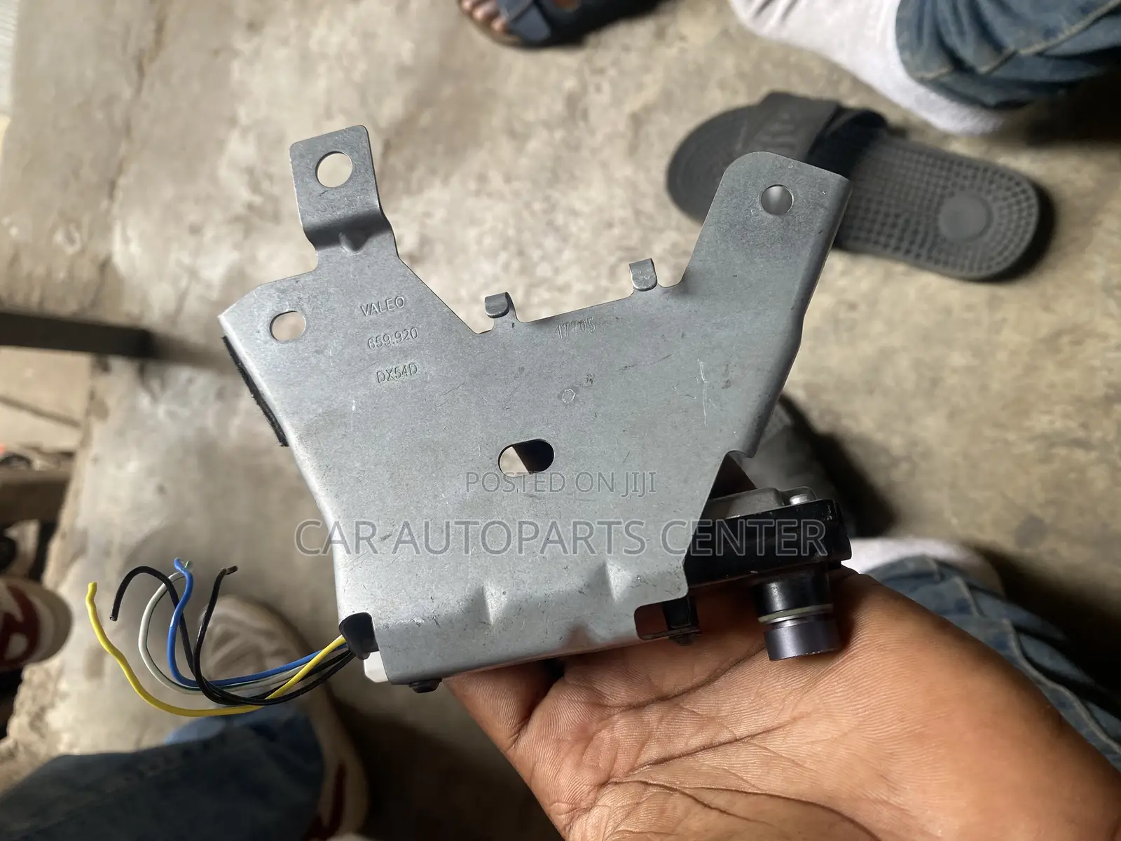 Nissan Armada/Infiniti Qx50 and Qx60 Windshield Camera