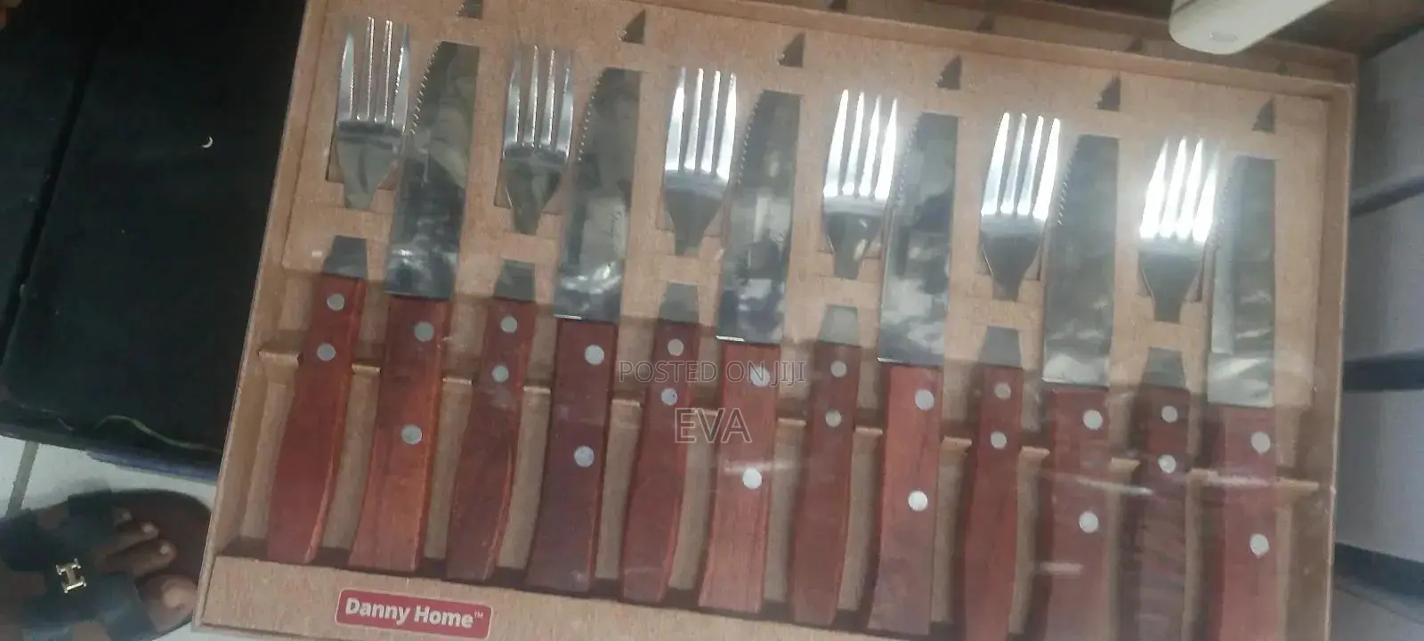 12 Pcs Steak Knives And Fork