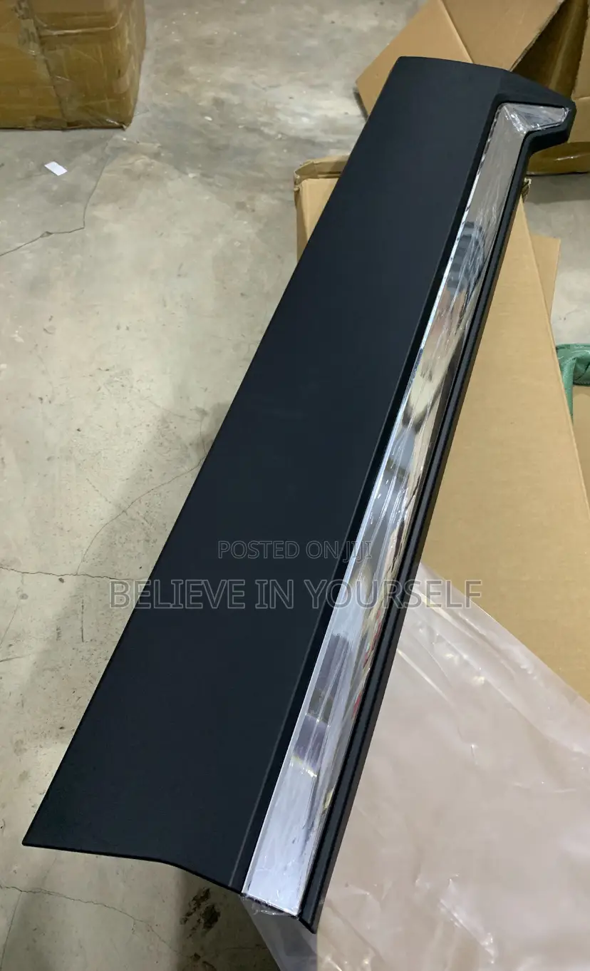 Honda CRV 2017 2018 2019/ 2022 Door Moulding - Chrome Type or Shining