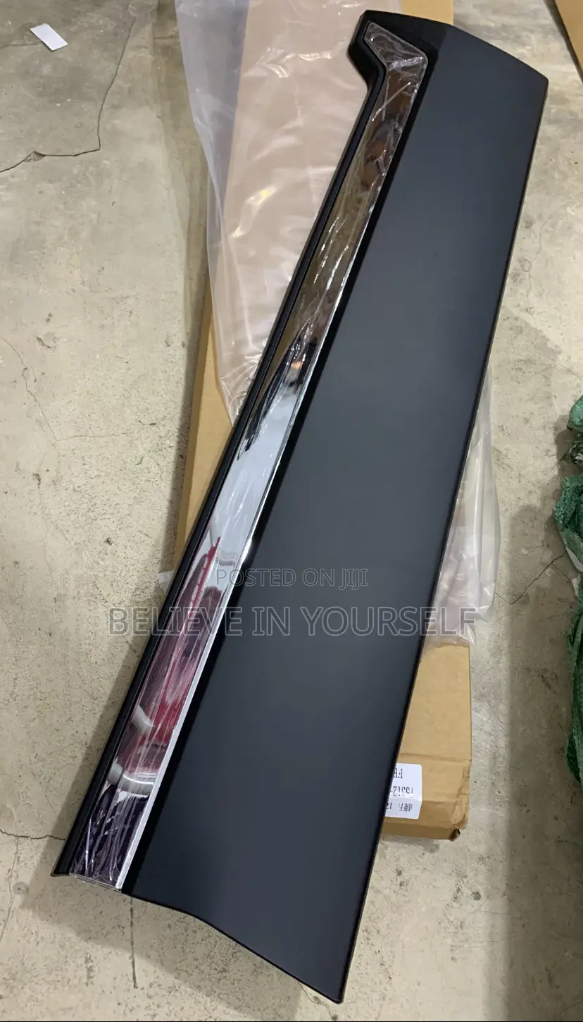Honda CRV 2017 2018 2019/ 2022 Door Moulding - Chrome Type or Shining