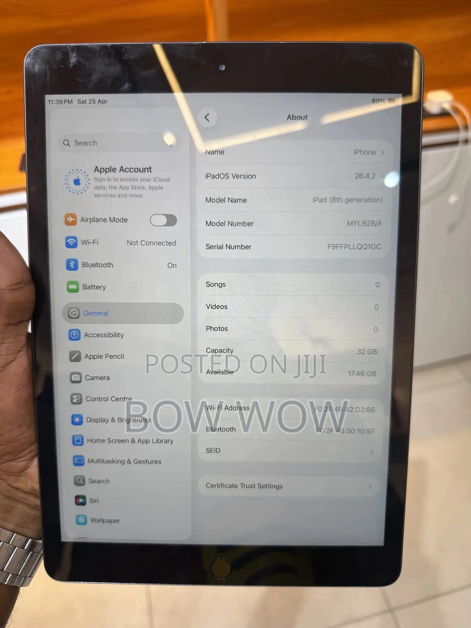 Apple iPad 10.2 (2020) 32 GB Gray